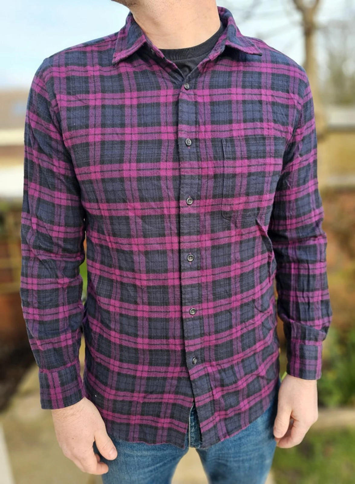 Mens Uniqlo Purple Checked Long Sleeve Button Up Shirt - L/Large