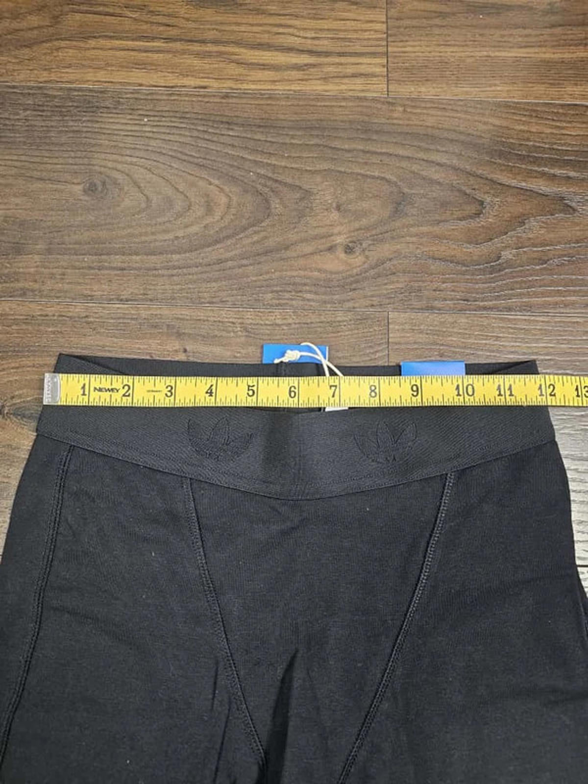 Adidas Originals Luxe Lounge Legging Shorts - UK 8 - Black