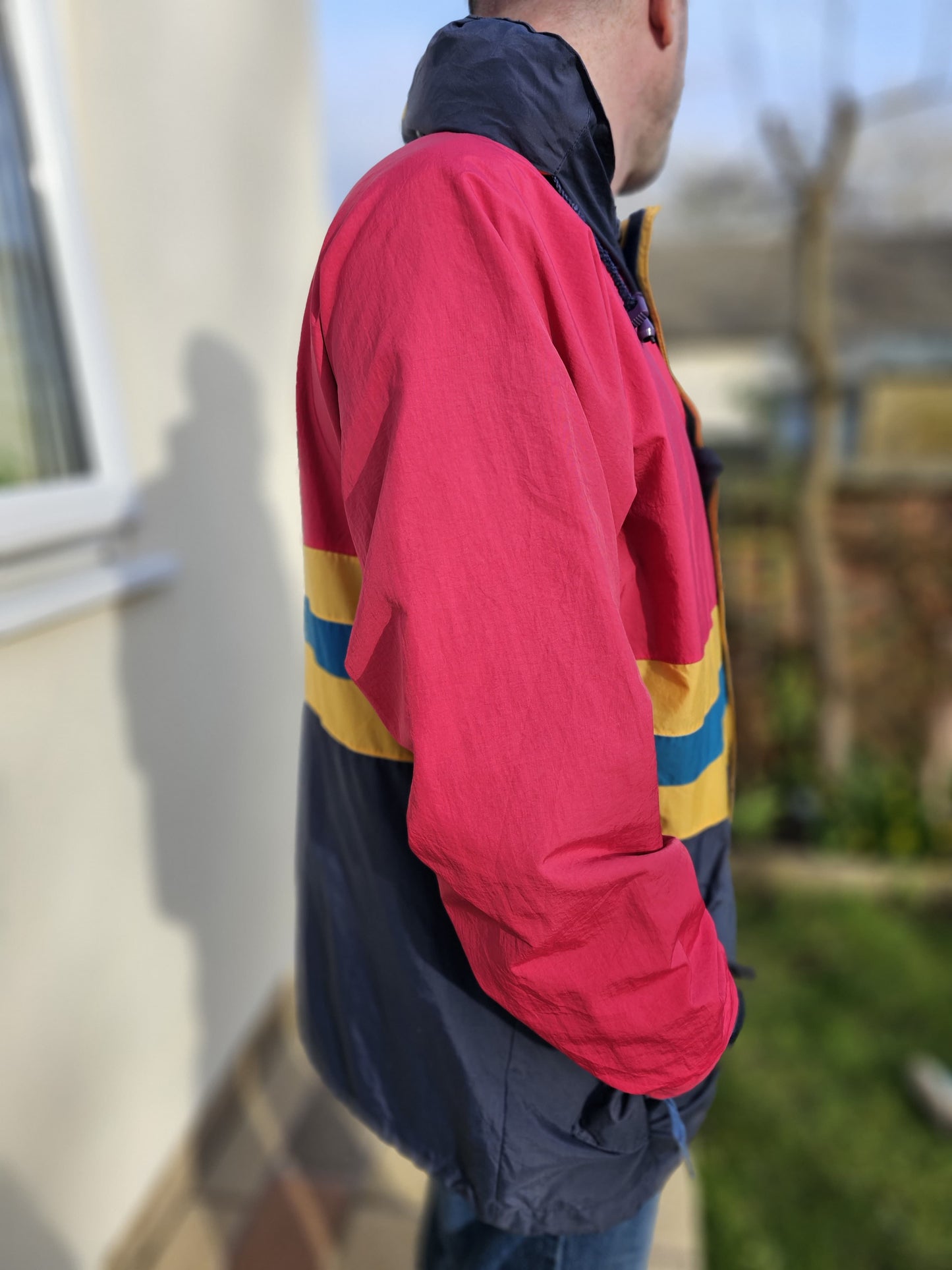 Awesome Vintage Helly Hansen Sailing/Outdoor Windbreaker Jacket - L/Large