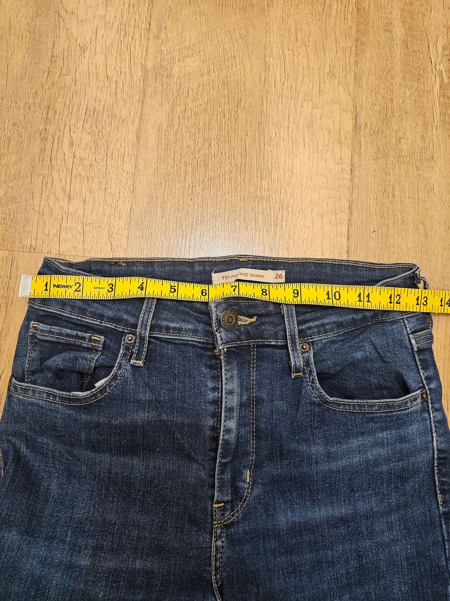 Levi's Womens Blue Jeans 721 High Rise Skinny Fit - W26/34L
