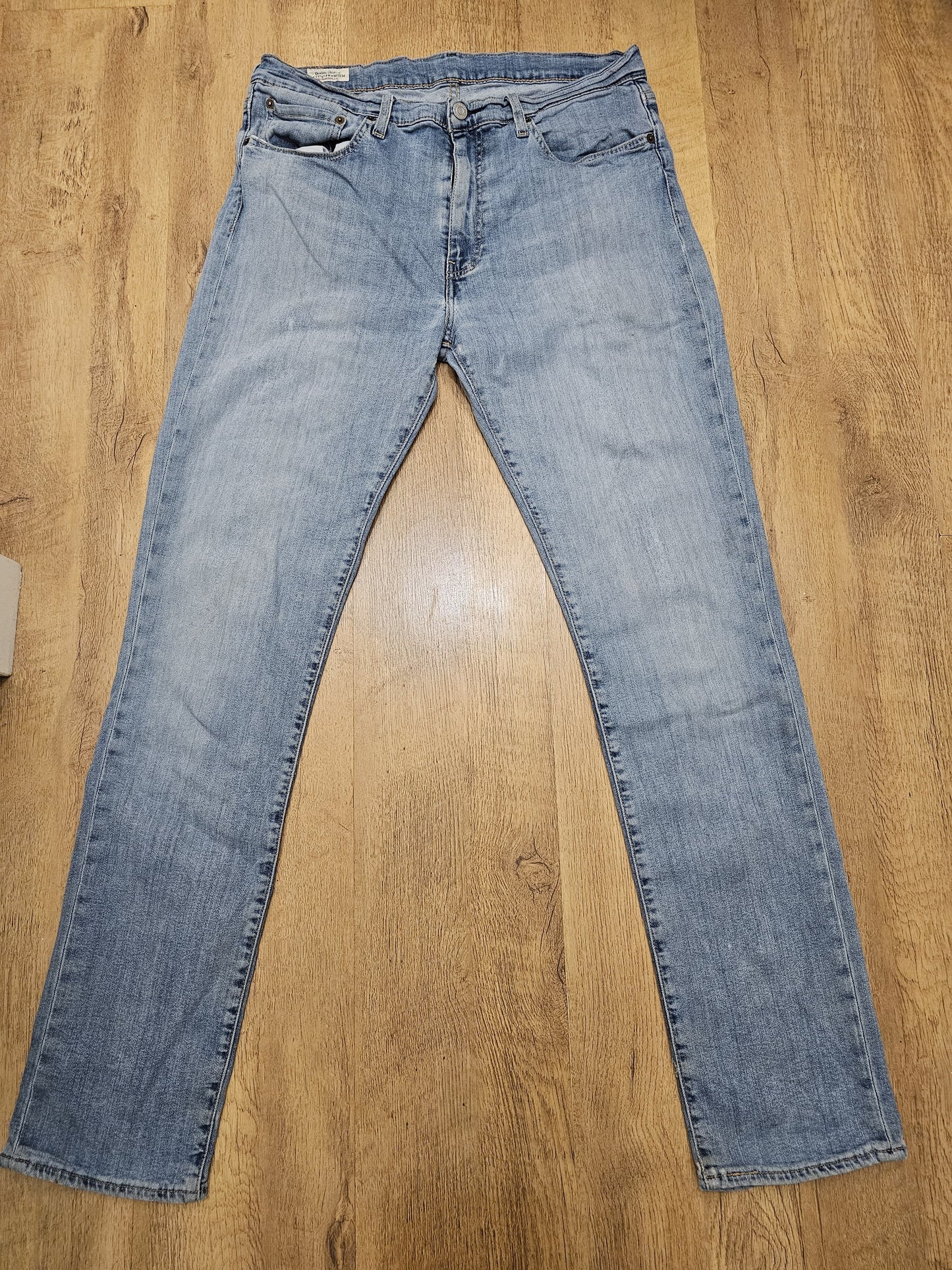Levi's Blue Jeans 511 Slim Fit - W33/34L