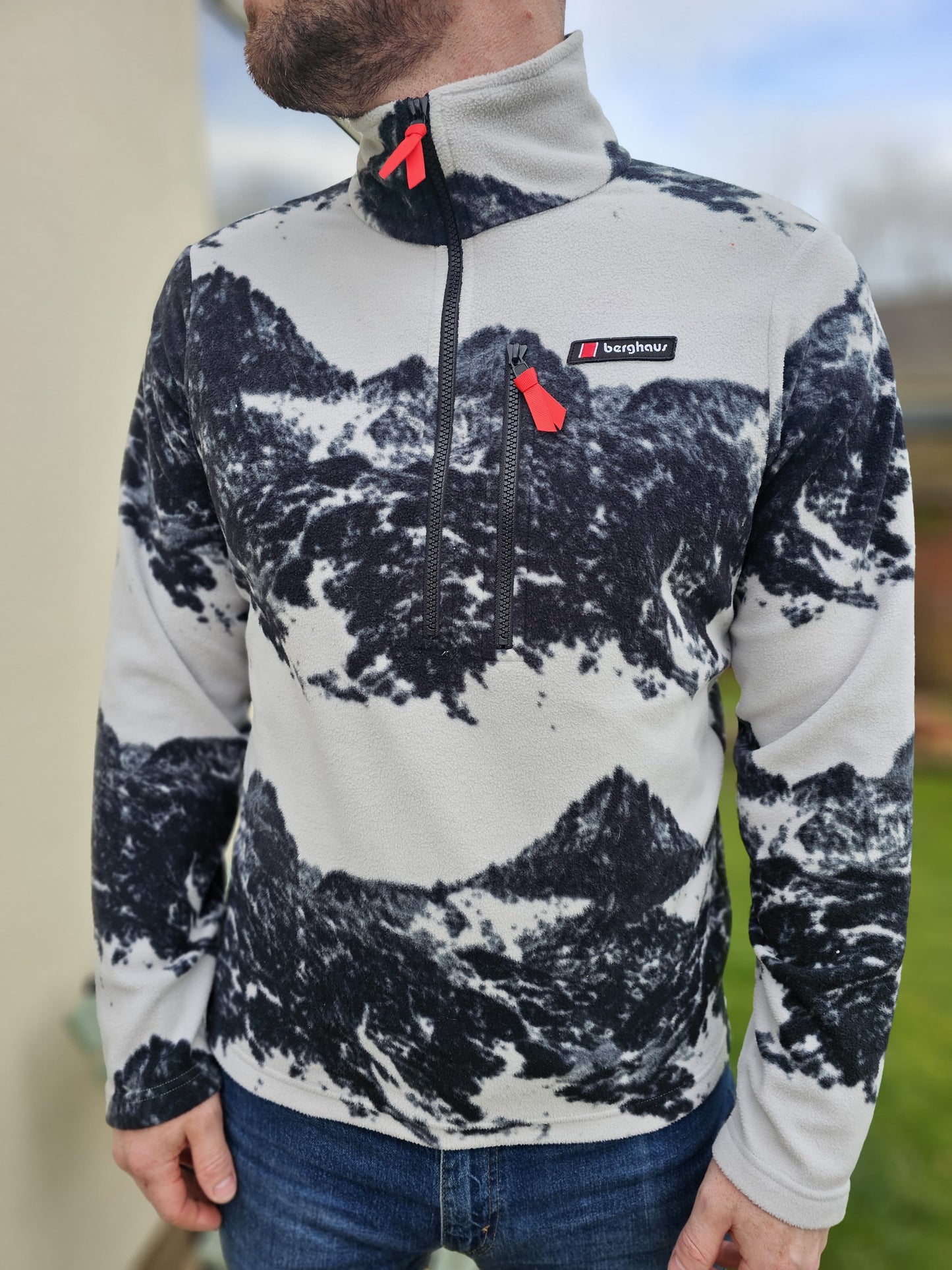 Berghaus Mountain Print Fleece Pullover 1/4 Zip Jumper M/Medium
