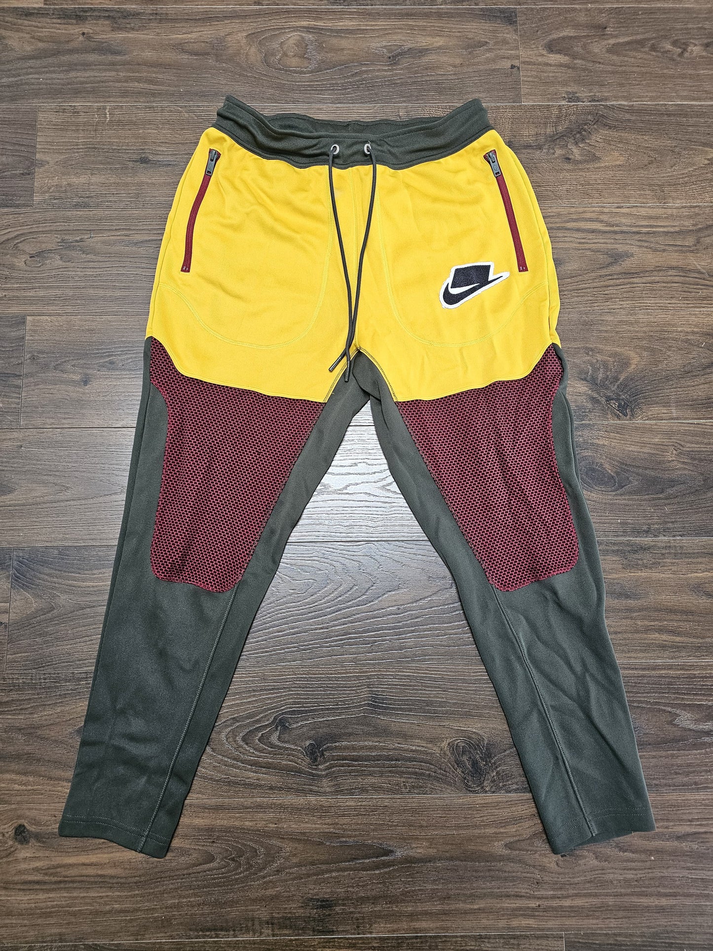 Awesome Nike Colour block Tracksuit Bottoms M/Medium Trackies