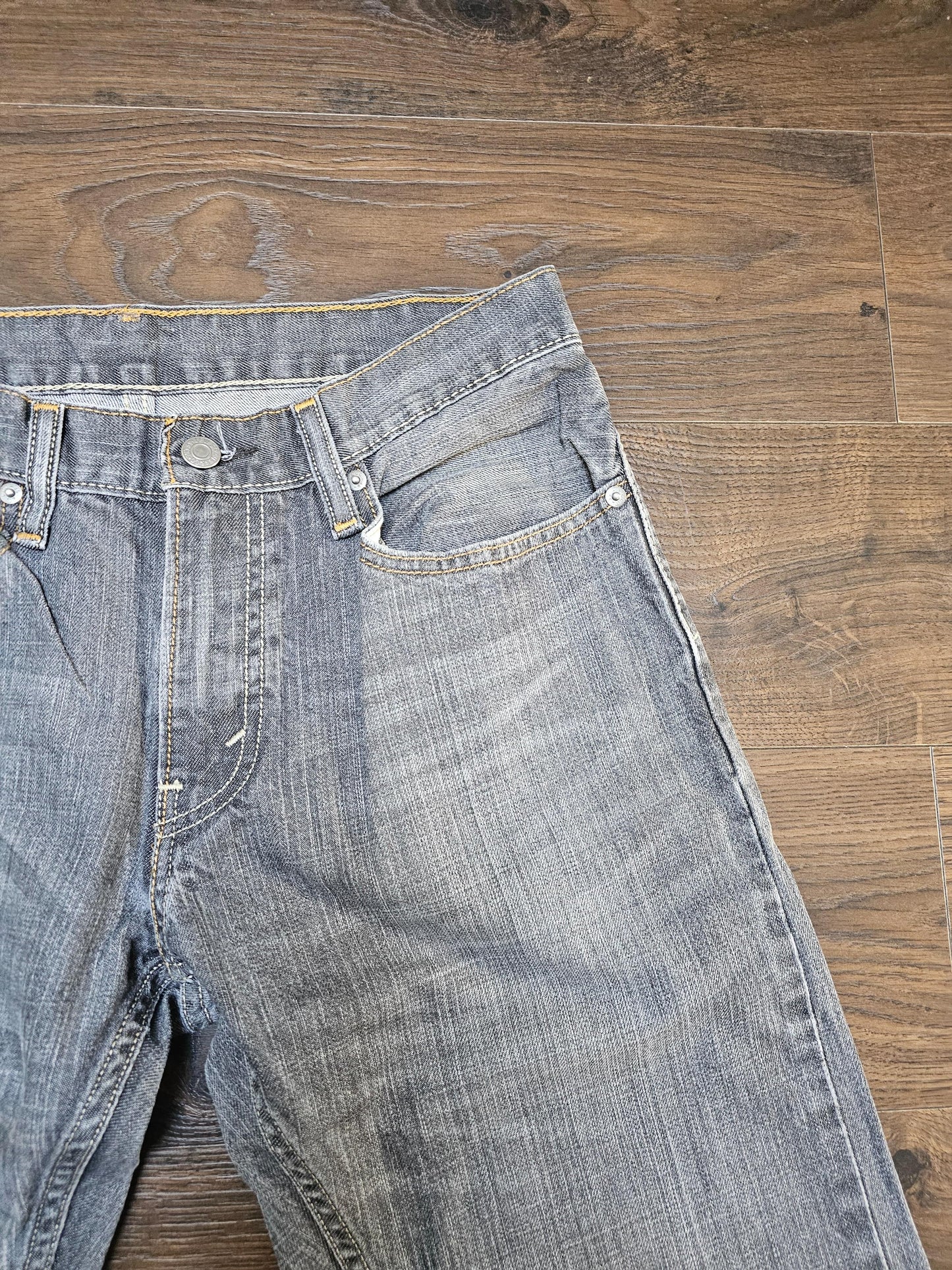 Levi's Mens Grey Jeans 514 Straight Fit W30/31L
