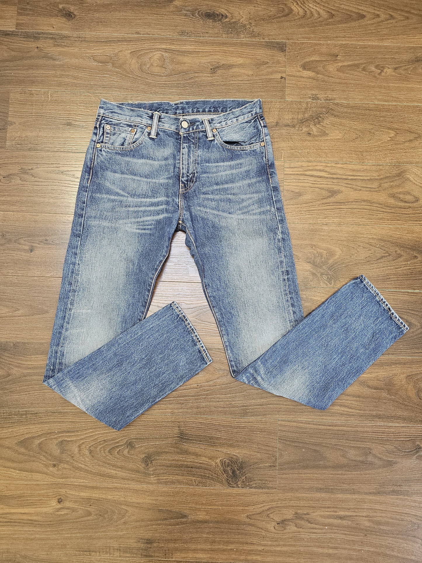 Levi's Mens Blue Jeans 508 Regular Taper Fit W32/32L Denim