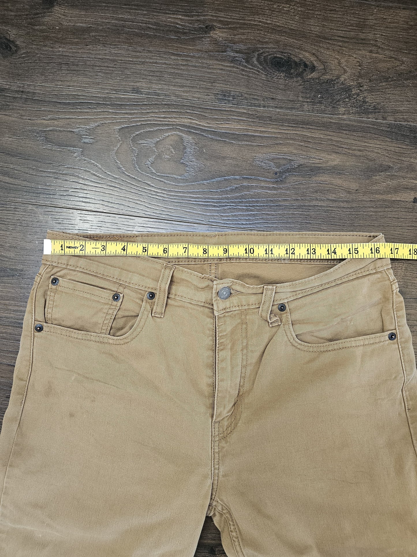 Levi's Mens Beige Jeans 502 Tapered Fit W33/30L Denim