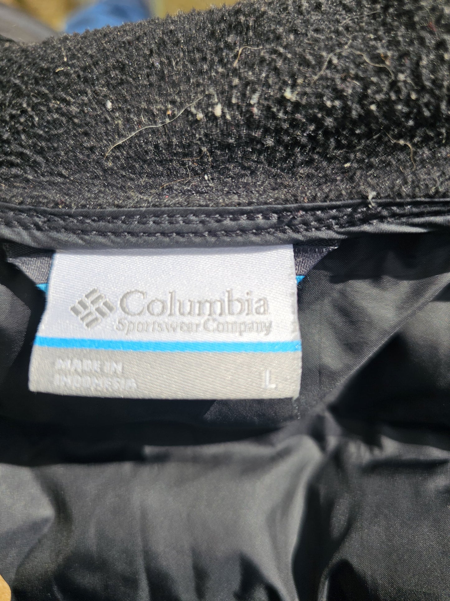 Columbia Out-Shield Insulated Hybrid Hooded Puffer Jacket - L/Large