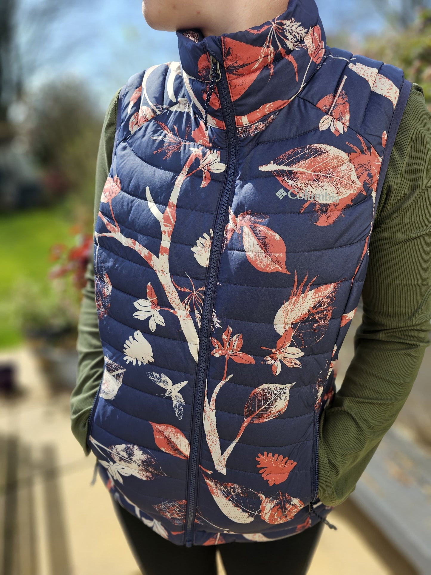 Columbia Floral White Out Puffer Omni Heat Full Zip Insulated Vest/Gillet/Body Warmer - M/Medium/10