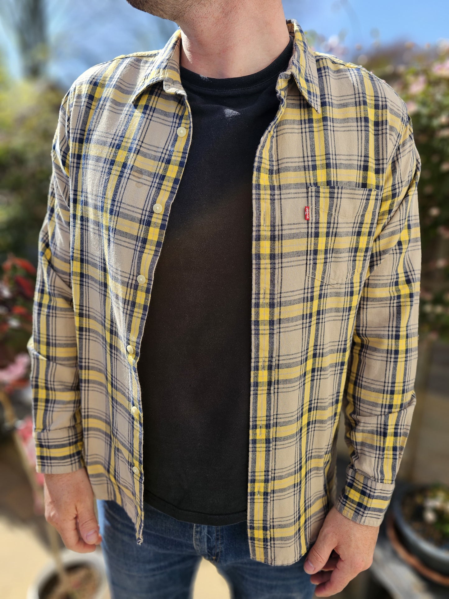 Levi's Long Sleeved Check Shirt - L/Large