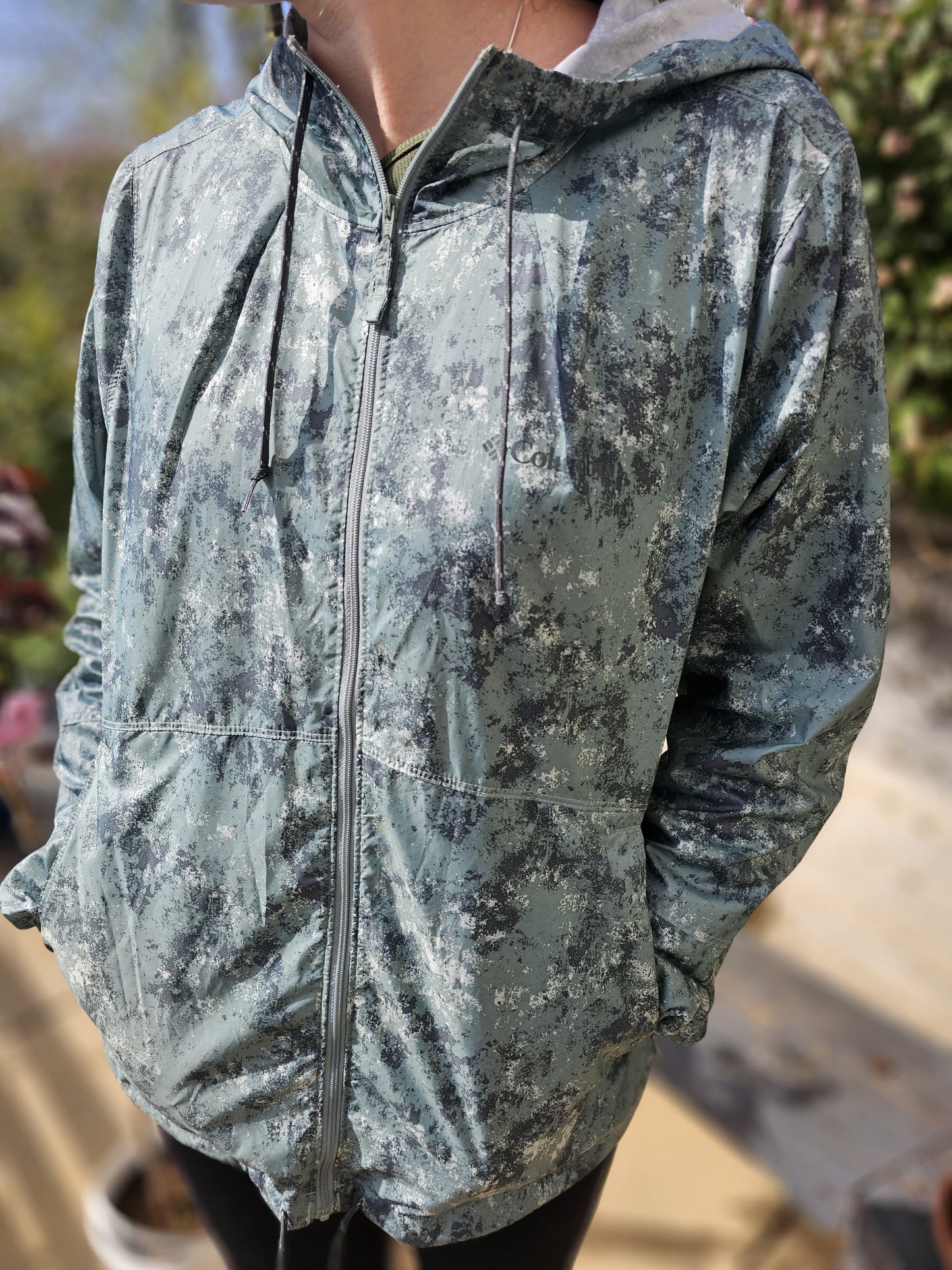 Columbia Flash Forward Printed Windbreaker Full Zip Hooded Jacket - M/Medium
