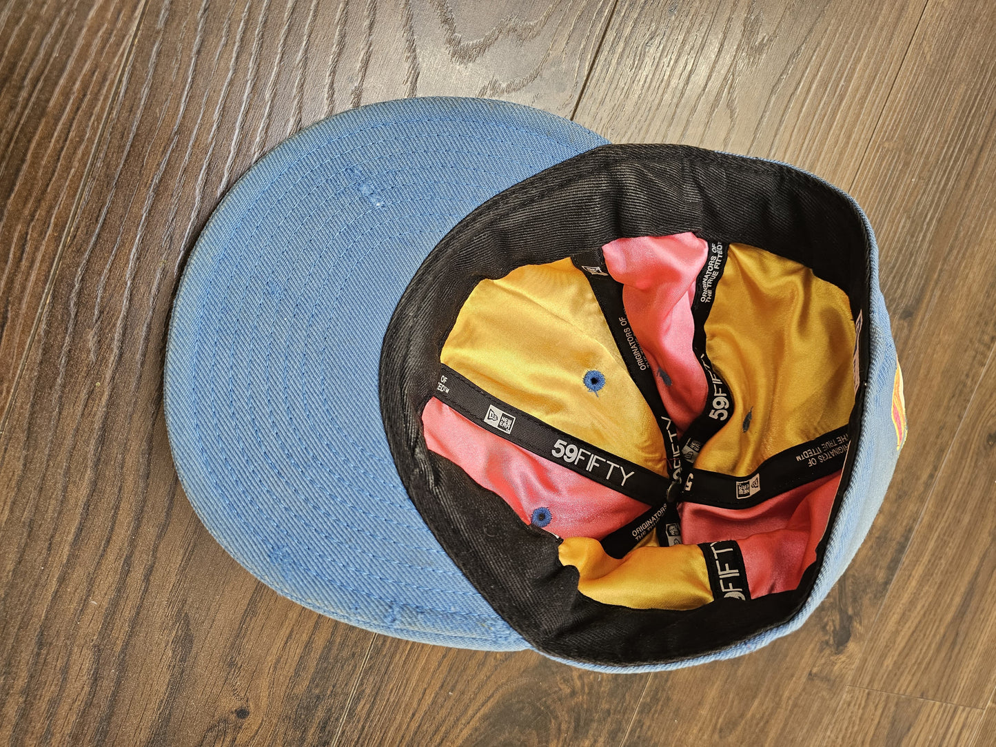 Awesome New Rare Custard & Jelly Snap Back Hat Cap - 7.5 Adjustable