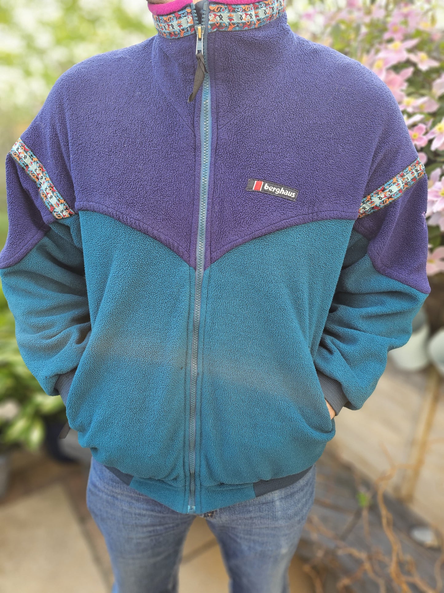 Stunning Berghaus Vintage 90's XCT Fleece Jacket Full Zip - L/Large - Unisex