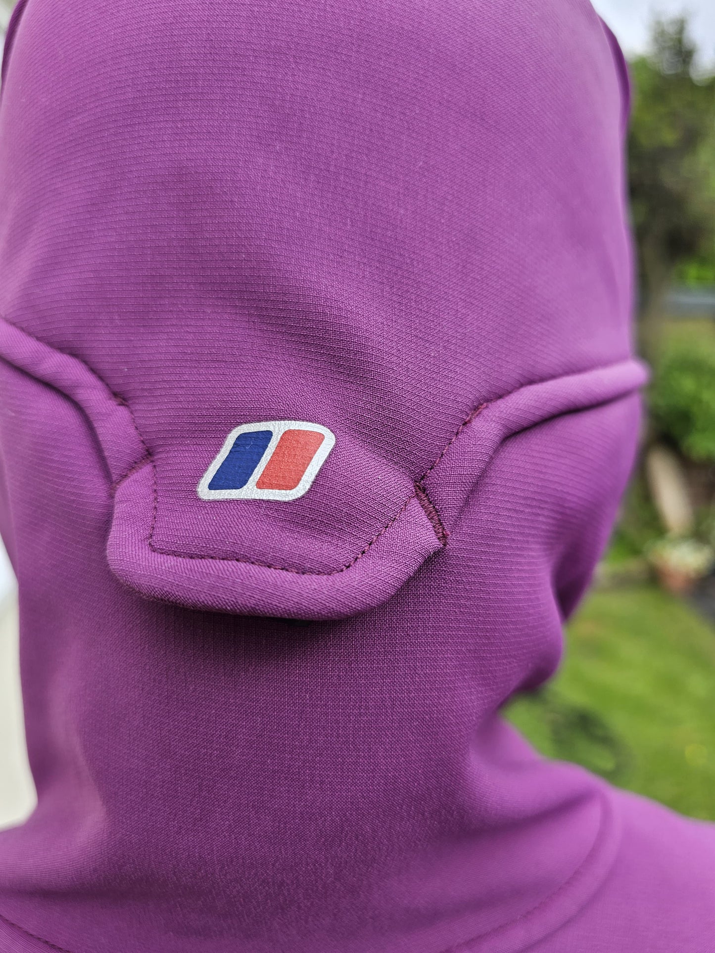 Womens Berghaus Extrem Soft Shell Windstopper Full Zip Hooded Jacket - UK 10