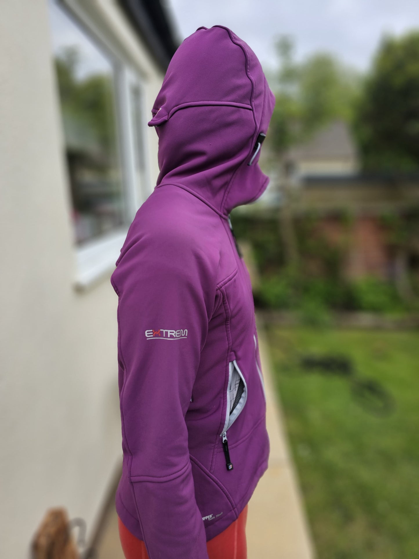 Womens Berghaus Extrem Soft Shell Windstopper Full Zip Hooded Jacket - UK 10