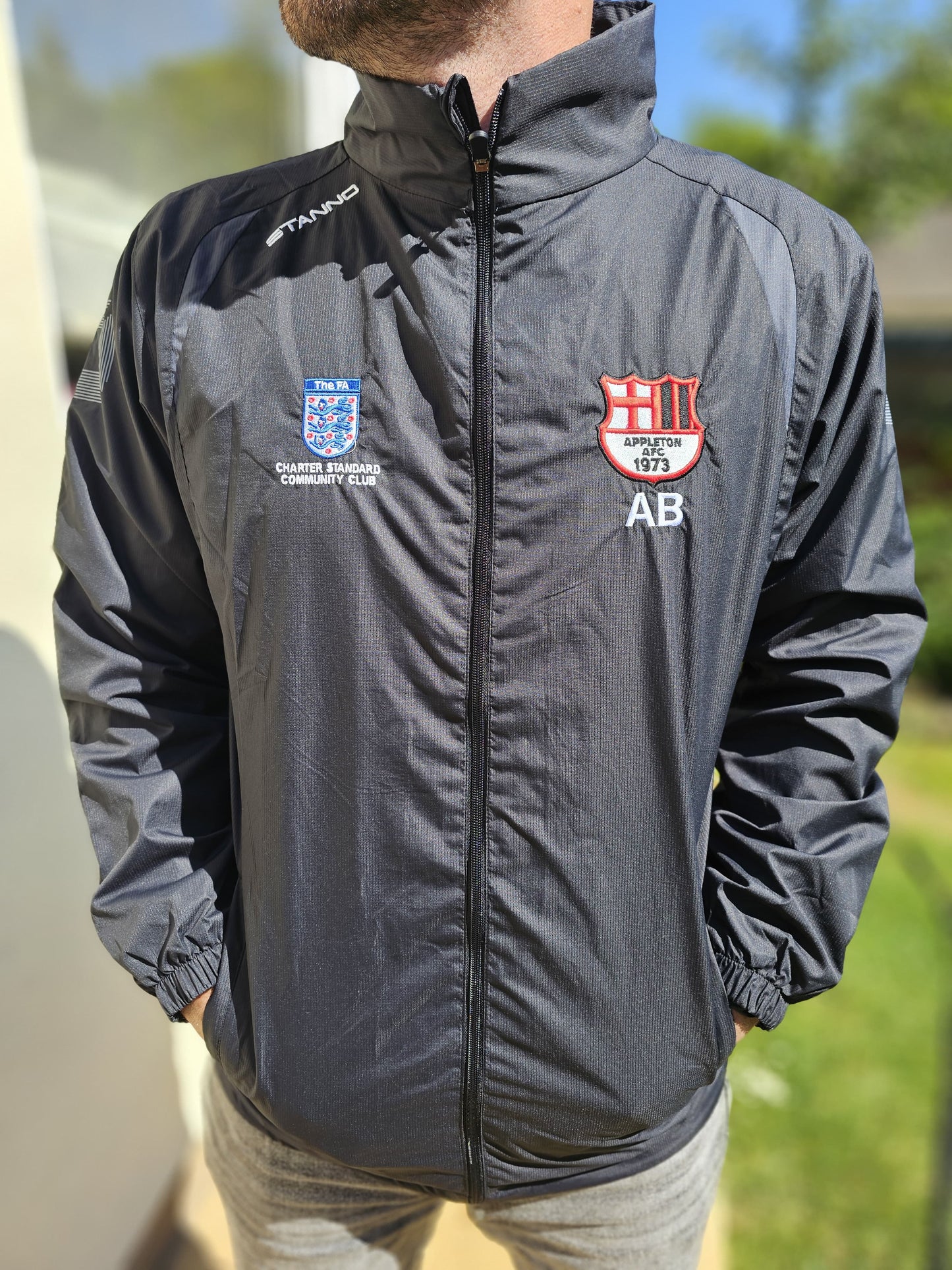 Stannd Appleton FC FA Football Club Full Zip Hooded Jacket - M/Medium - New With Tags