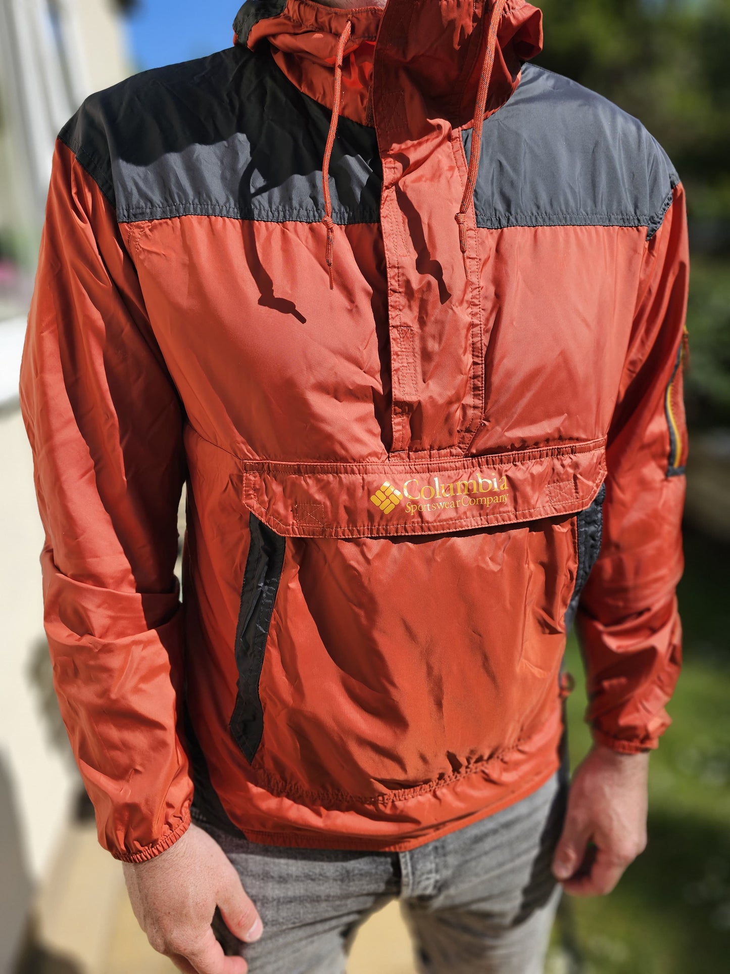 Columbia Challenger Pullover 1/2 Zip Hooded Windbreaker -M/Medium