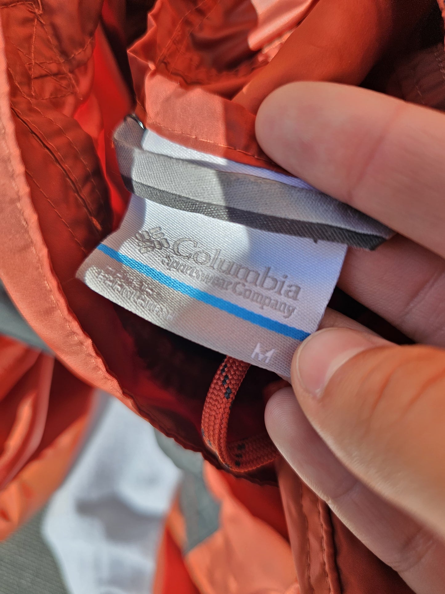 Columbia Challenger Pullover 1/2 Zip Hooded Windbreaker -M/Medium