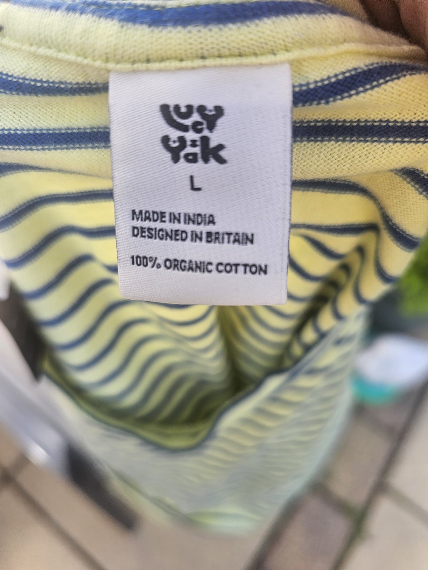 Cute Lucy & Yak Short Sleeved Cropped Striped T-Shirt - L/Large