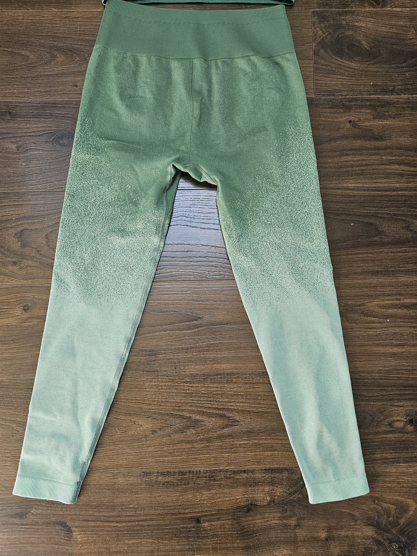 Womens Gym Shark Co-Ord Cropped Activewear Gym Set Leggings/Top/Long Sleeve - M/Medium