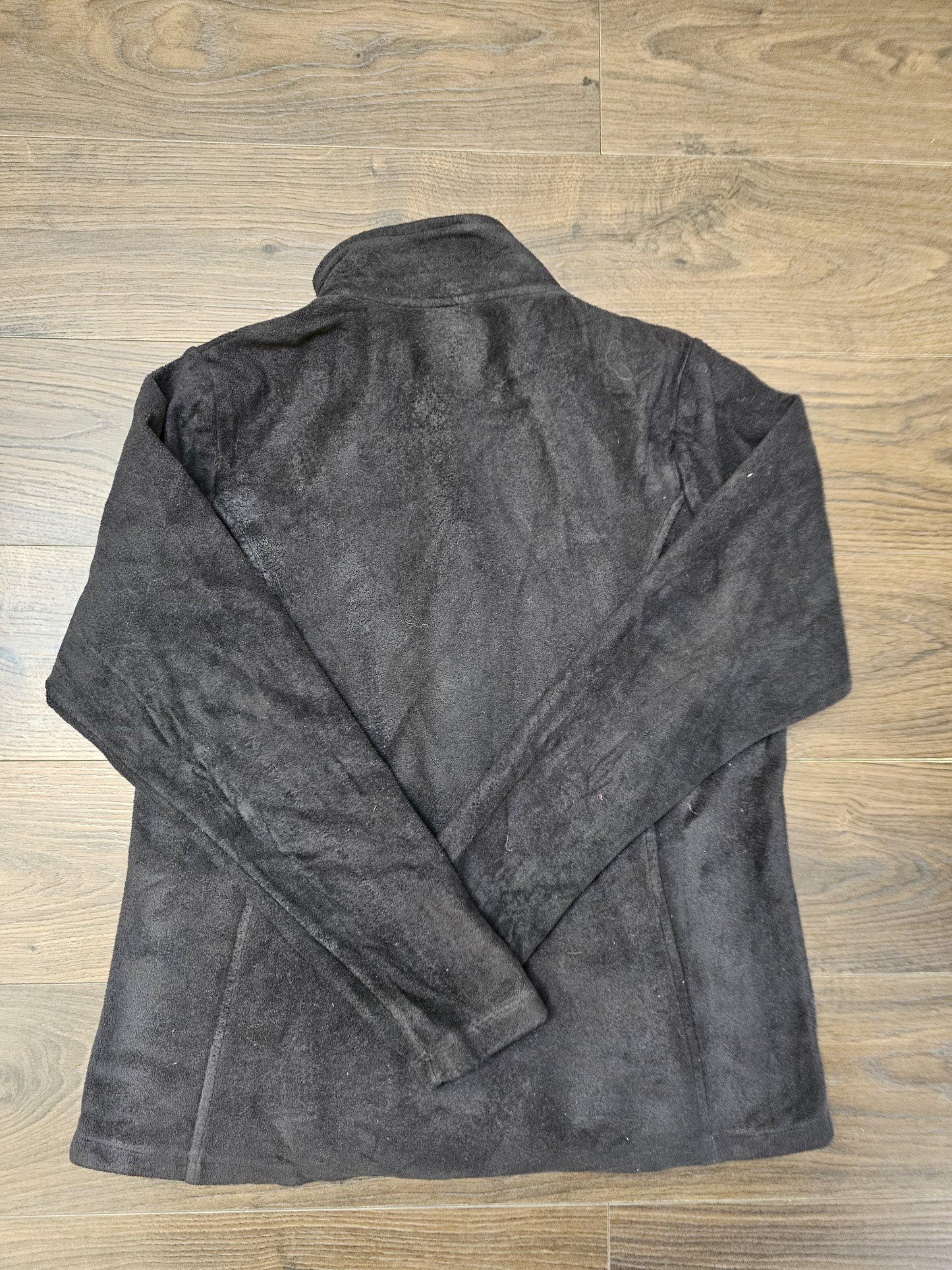 Re-Seller Bundle: 6 Designer Fleeces - Mixed M/Medium