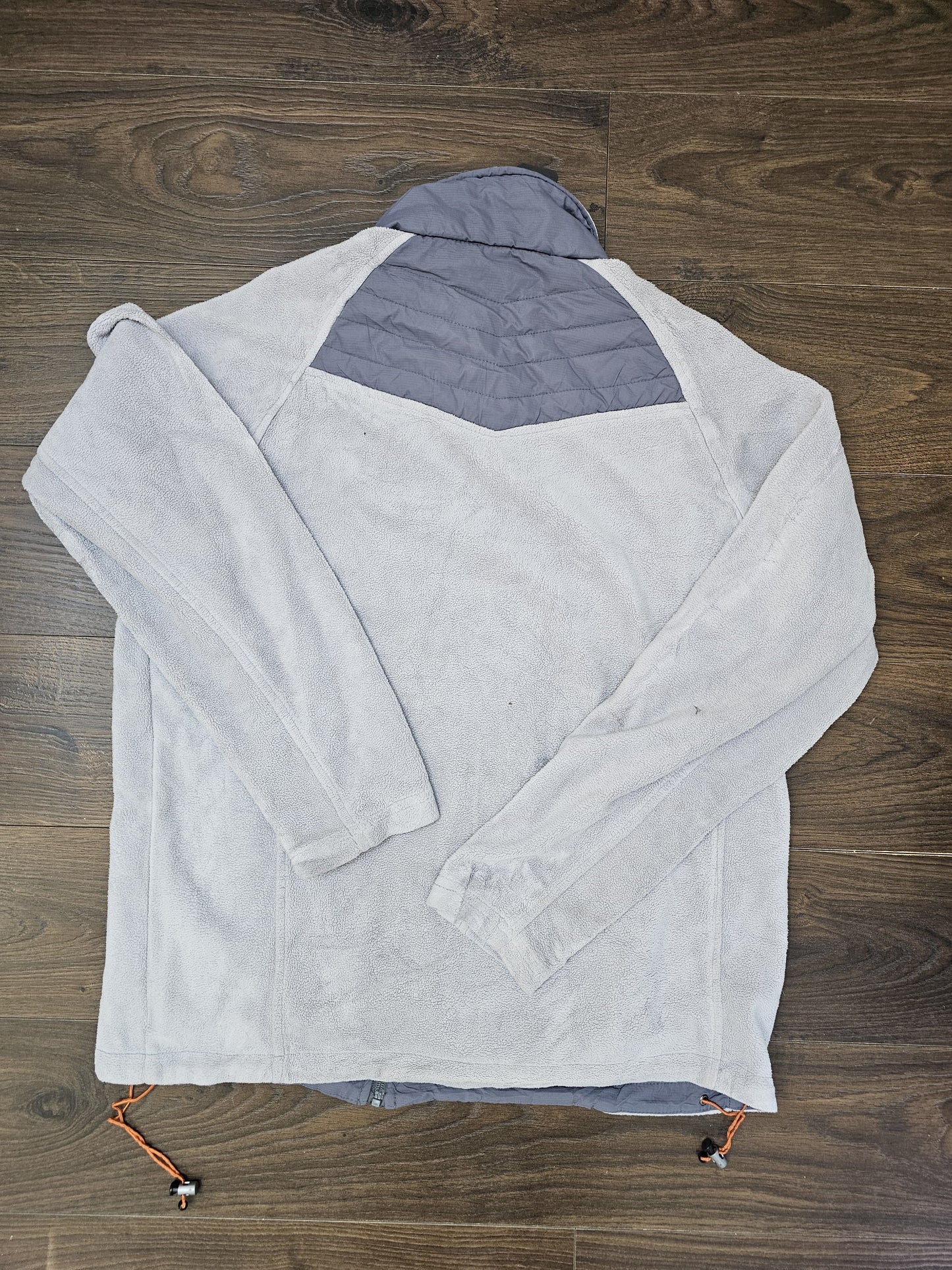 Re-Seller Bundle: 6 Designer Fleeces - Mixed M/Medium