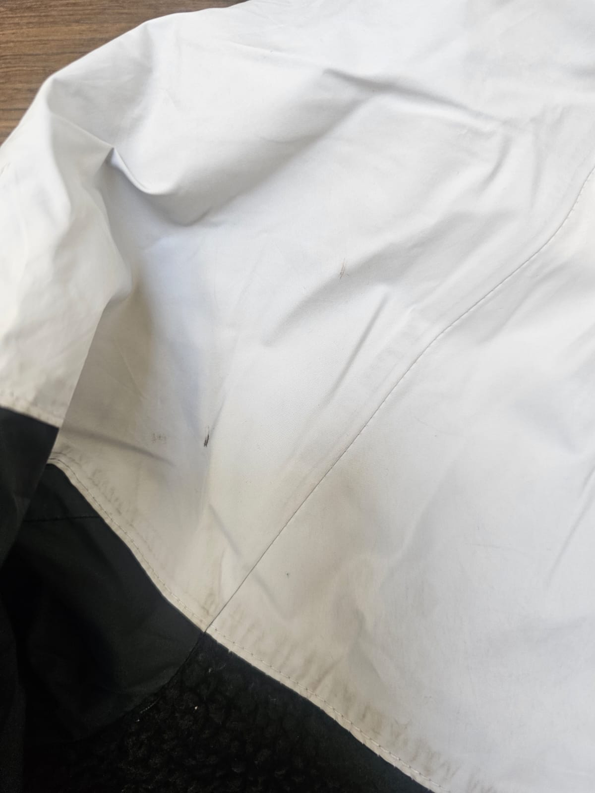 Re-Seller Bundle: 5 Designer Fleeces Mens/Womens - L/Large (Mixed)