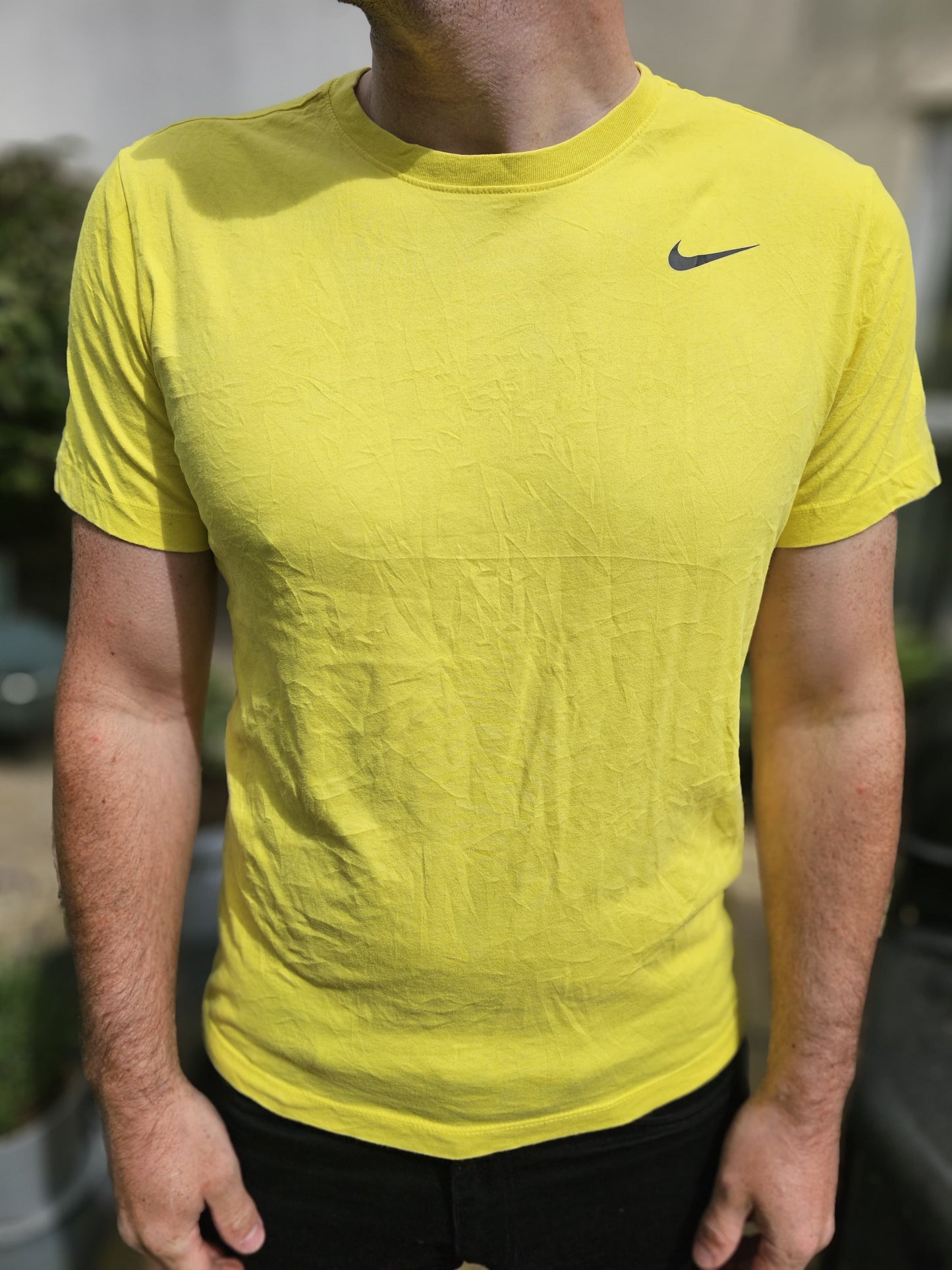 Nike Dri-Fit Yellow Activewear Gym Casual T-Shirt - M/Medium