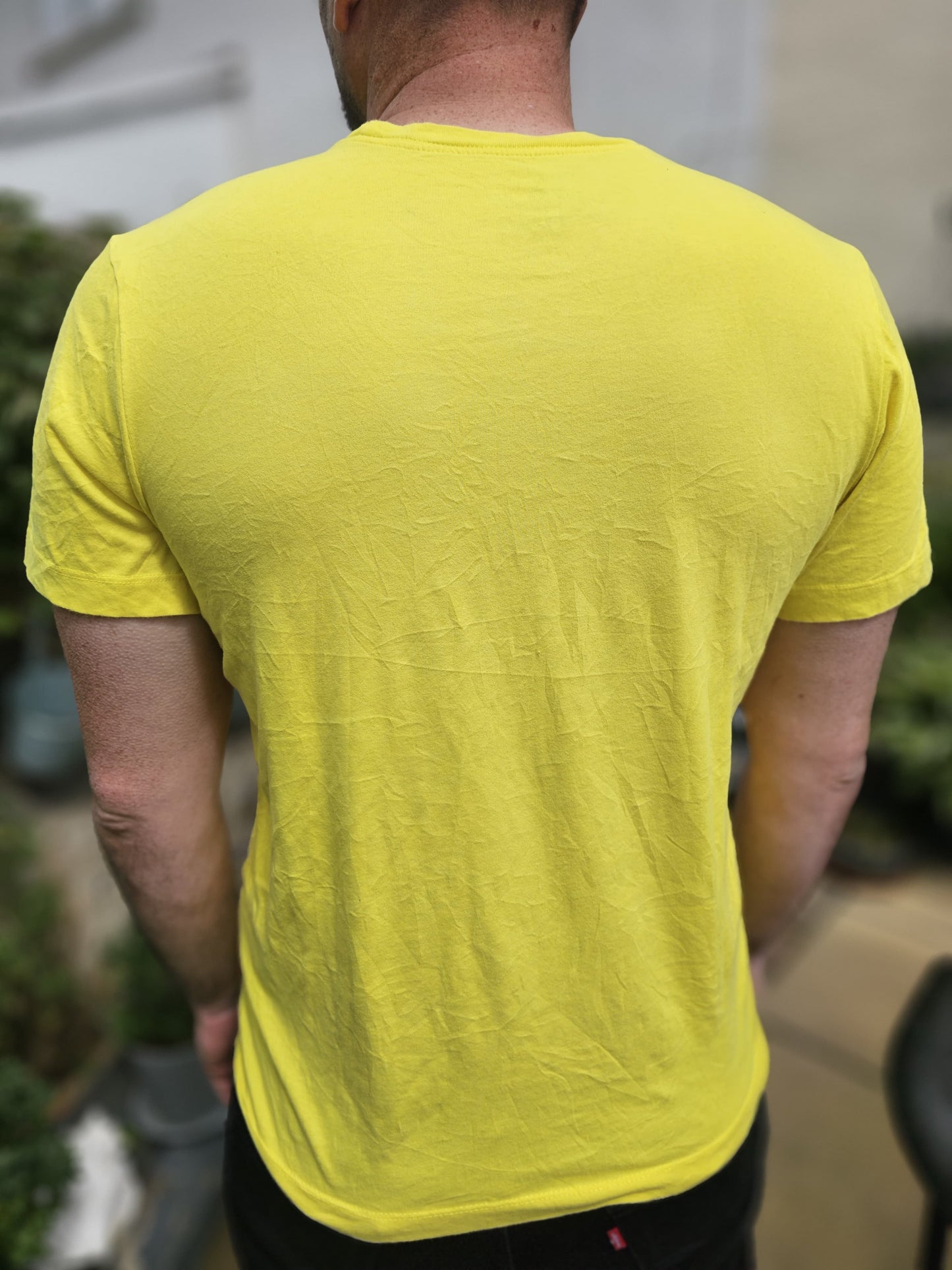 Nike Dri-Fit Yellow Activewear Gym Casual T-Shirt - M/Medium