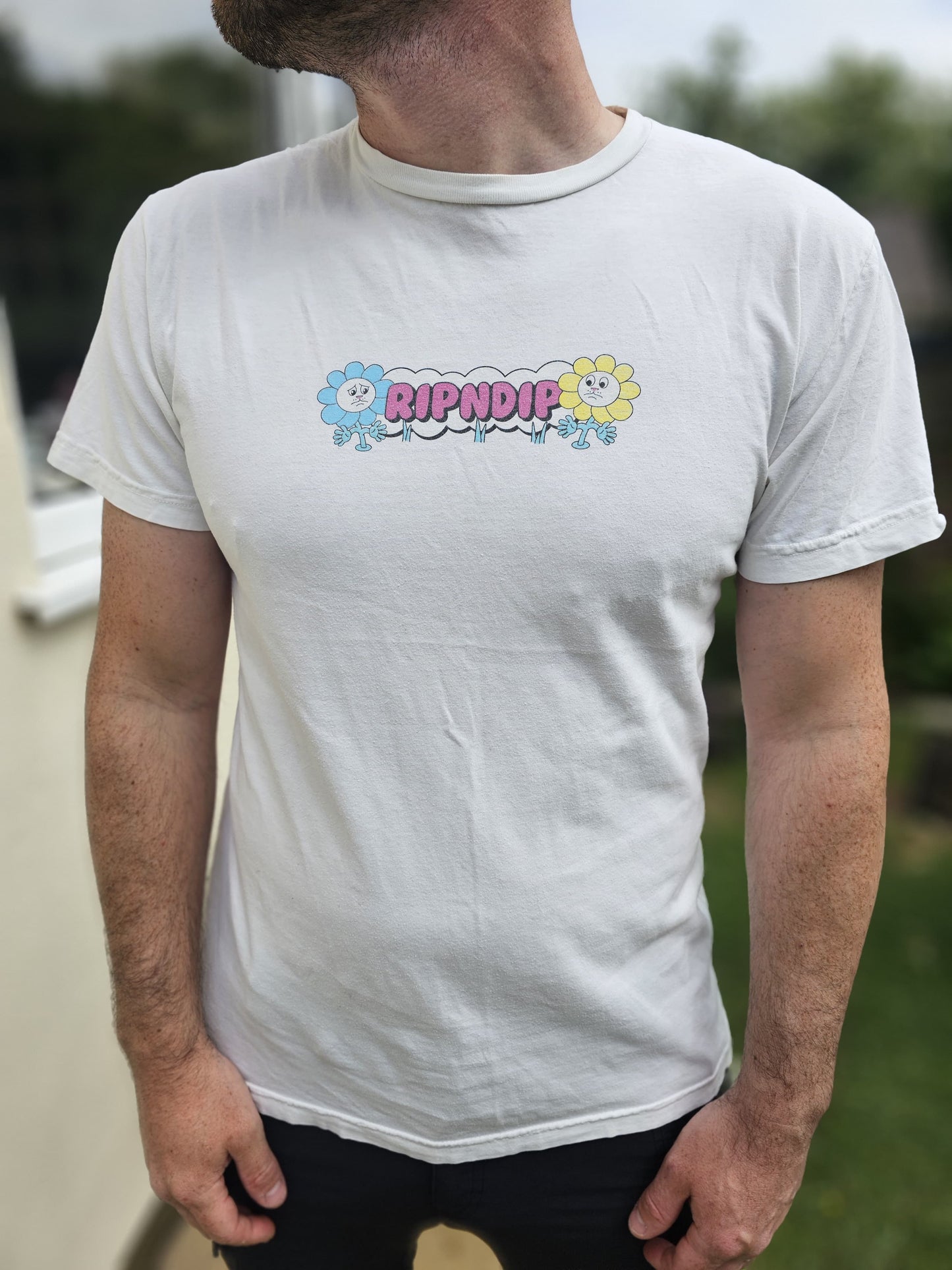 Ripndip Unisex Short Sleeve Nermal 'Where's my hug' Print T-Shirt - L/Large