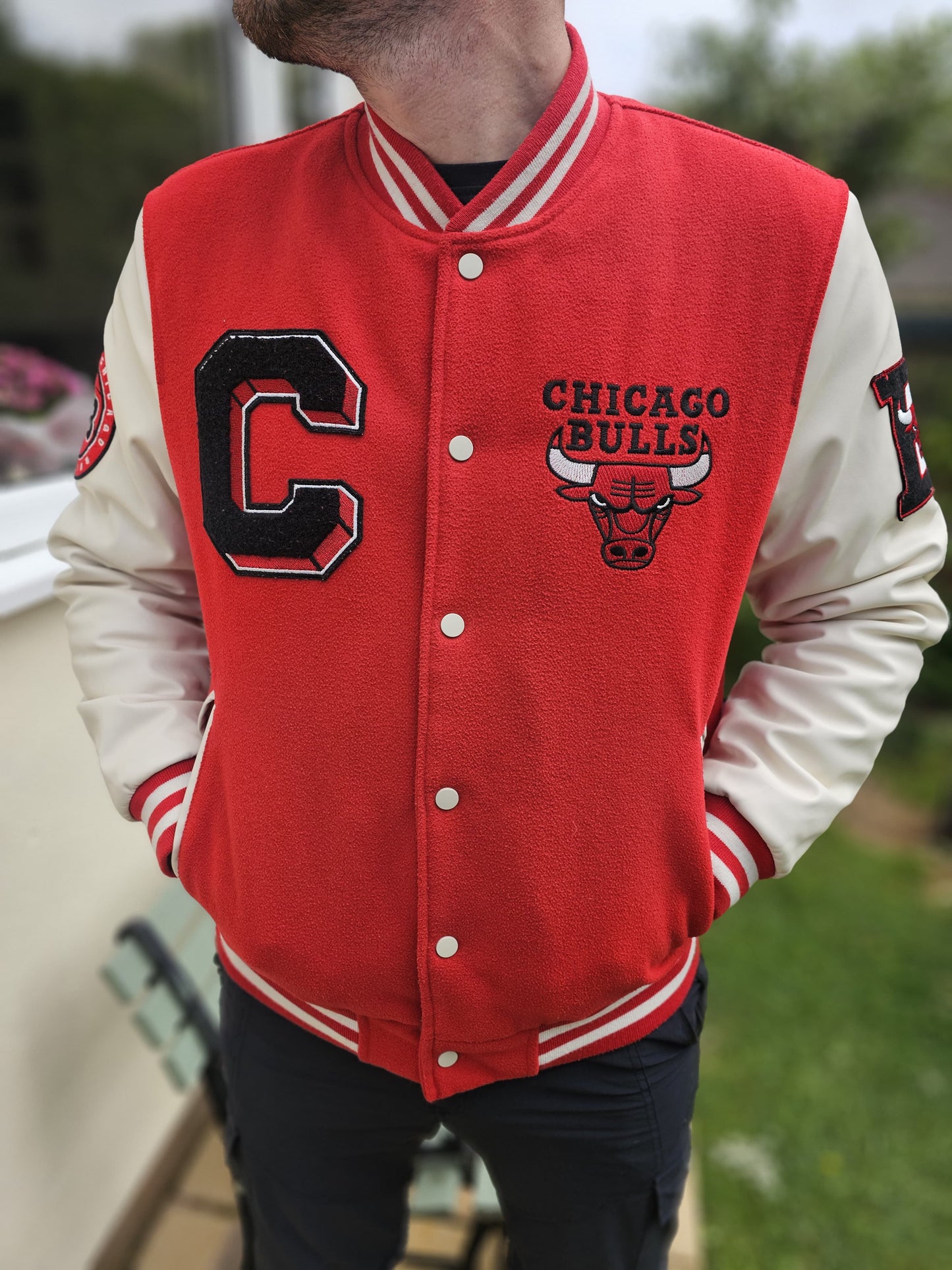 Chicago Bulls NBA Red/White Varsity Style Jacket - M/Medium L/Large