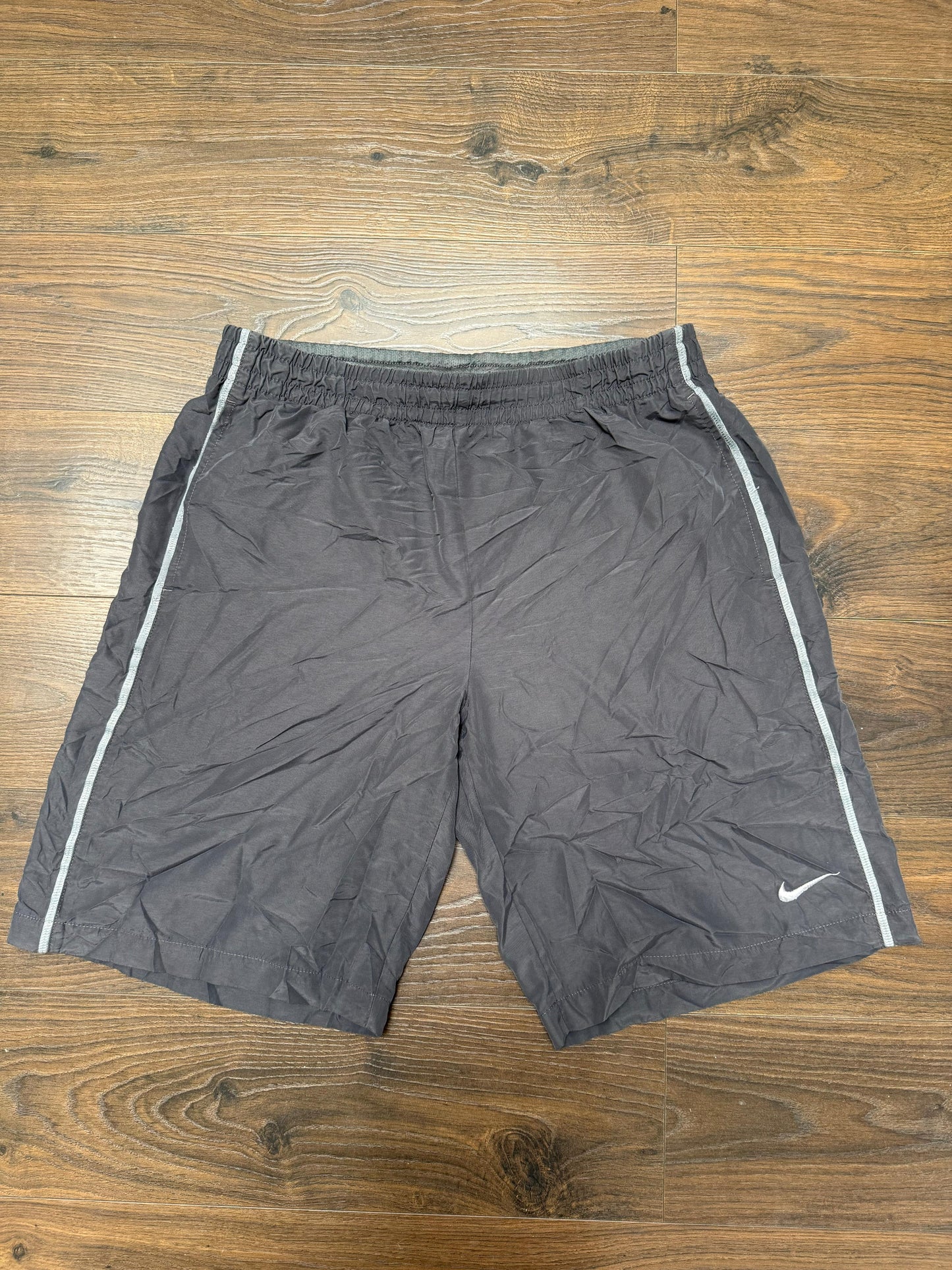 Vintage Y2K 2000's Nike 'Athletic Department' Black Shorts - L/Large