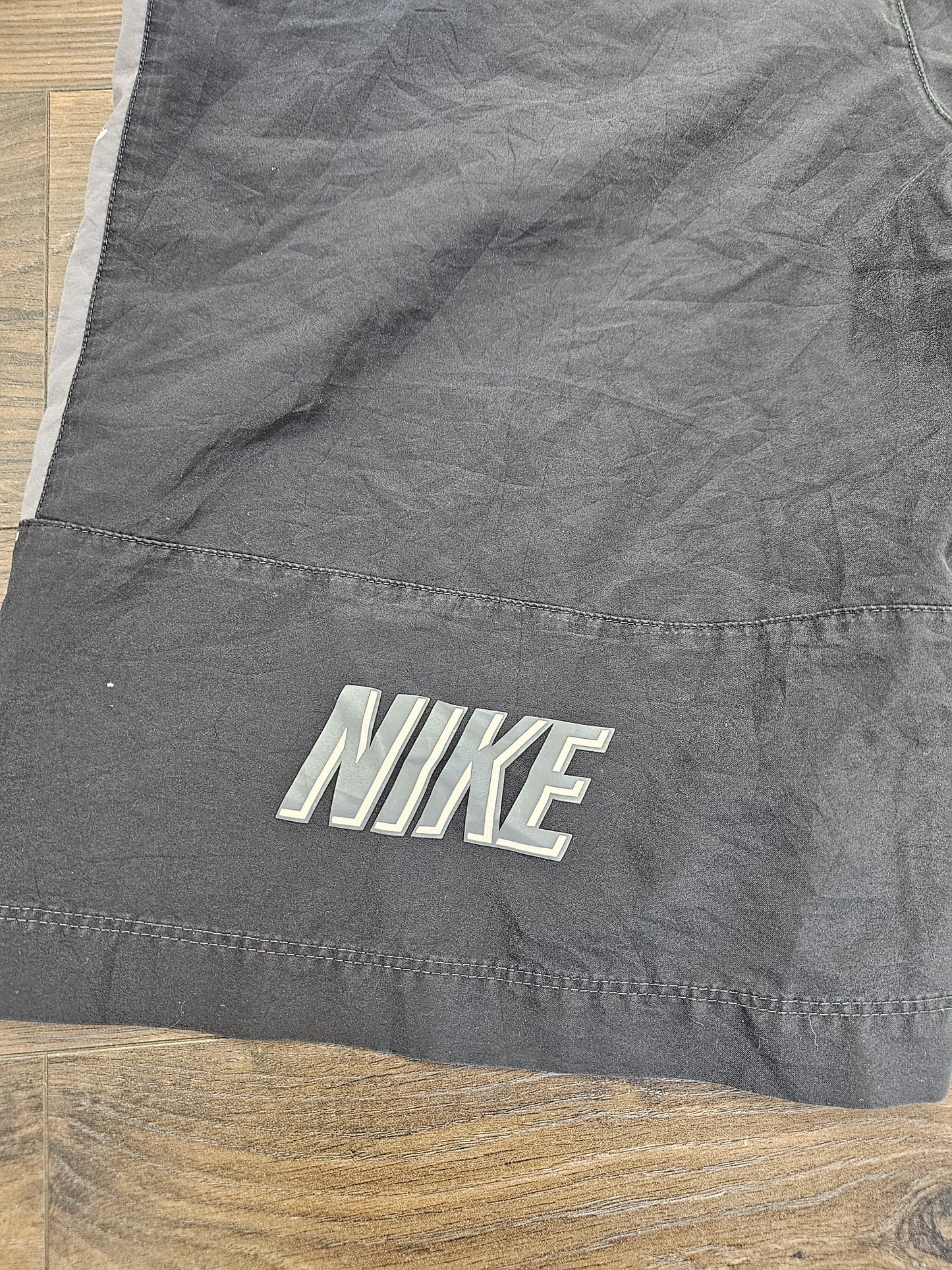 Vintage Silver Tag Nike Grey/Black Casual/Swim Shorts - M/Medium