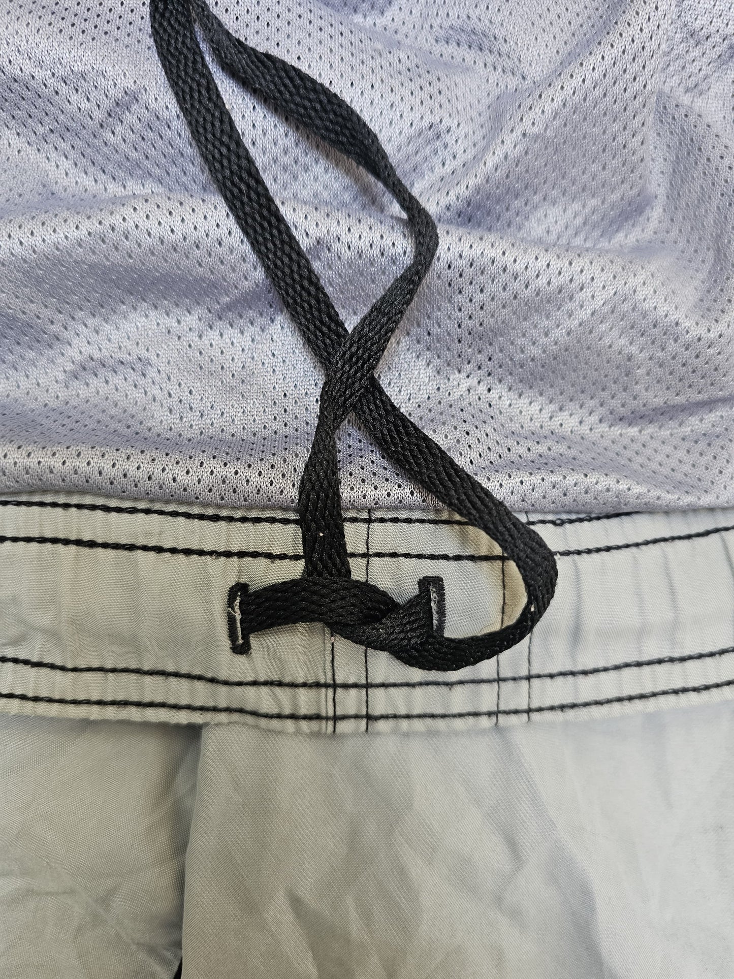 Nike Activewear/Casual/Swim Black/Grey Cargo Shorts -XXL/2XL/Extra Extra Large