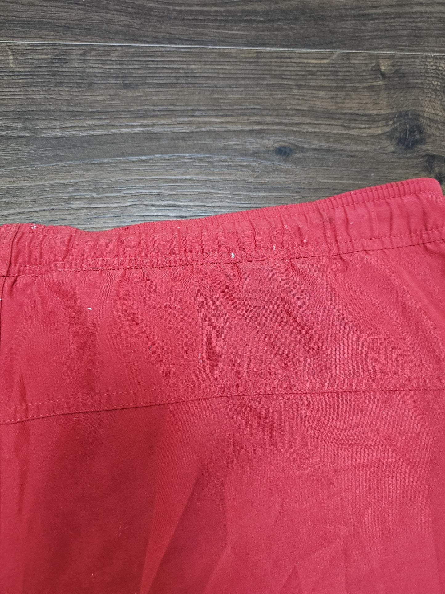 Nike Activewear/ Casual/ Running/ Swim Red Shorts -XL/Extra Large