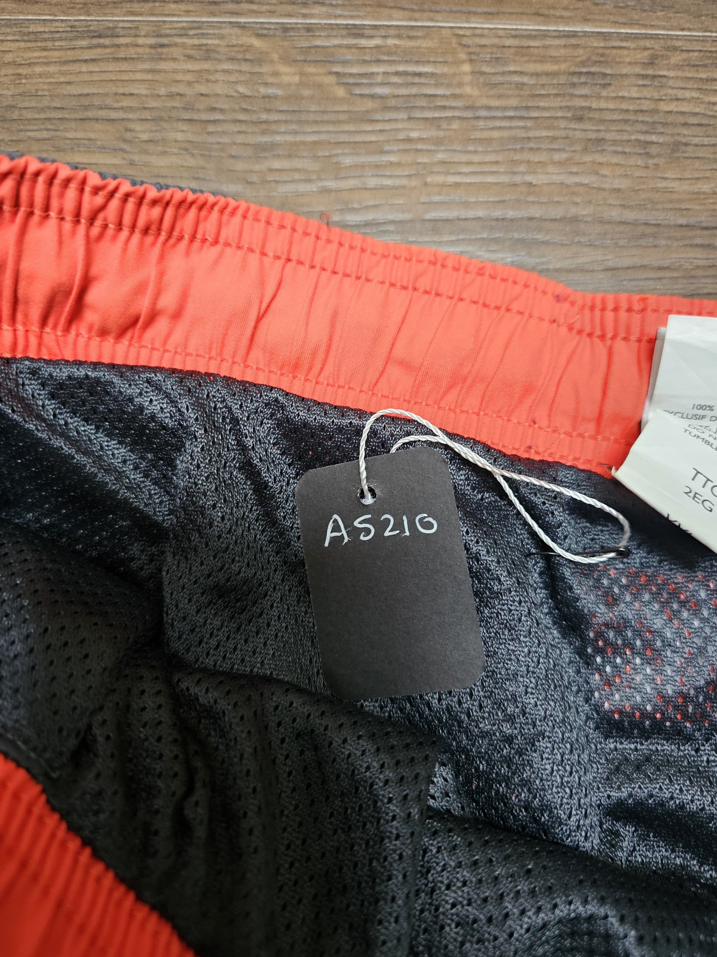 Nike Activewear/Casual/Swim Grey Shorts - XXL/2XL/Extra Extra Large