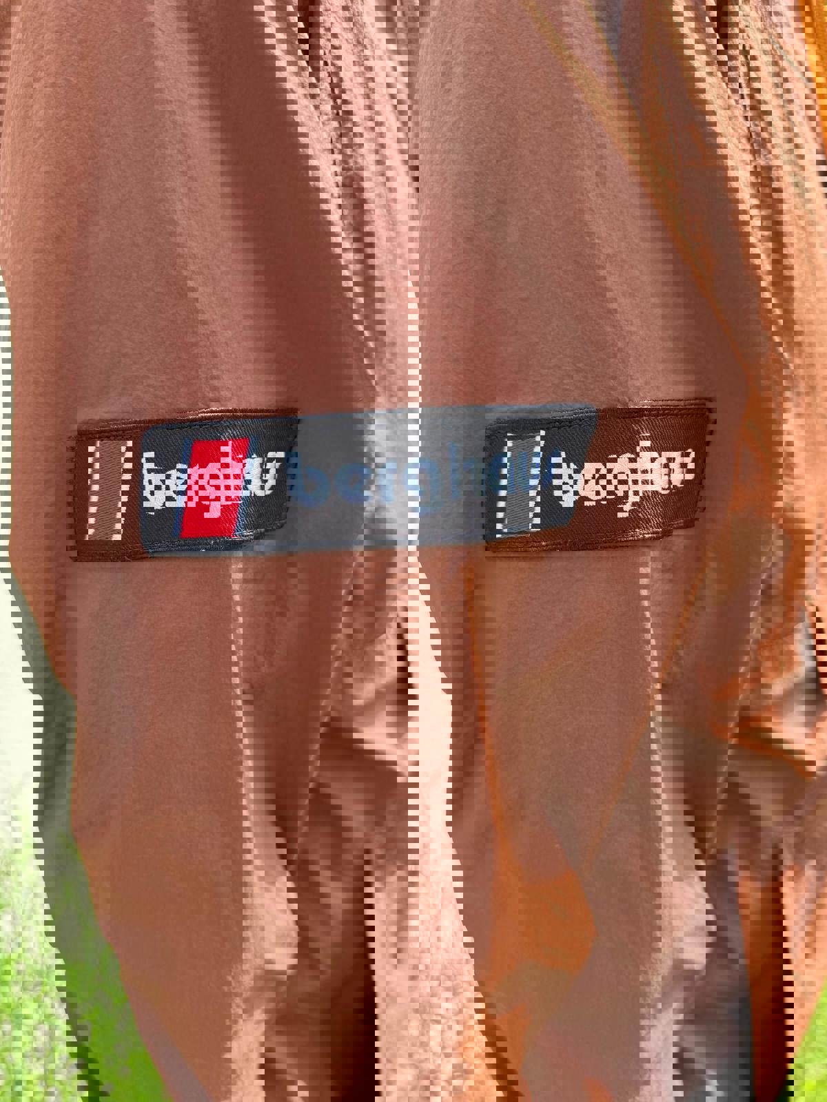 Berghaus Dean Street Unisex Overhead 1/2 Zip Windbreaker Jacket Jacket - M