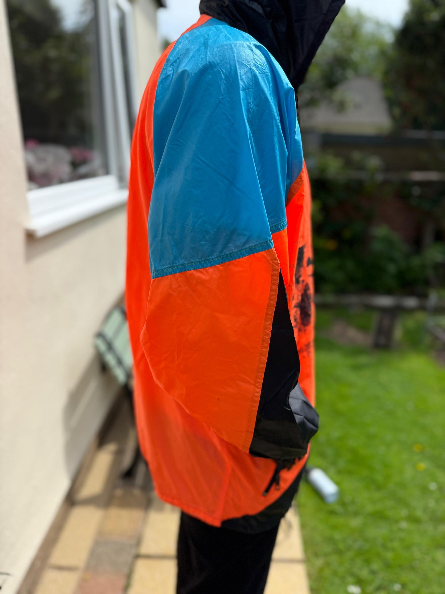 Awesome Campri Rapids Retro Full Zip Hooded Windbreaker Jacket - L/Large