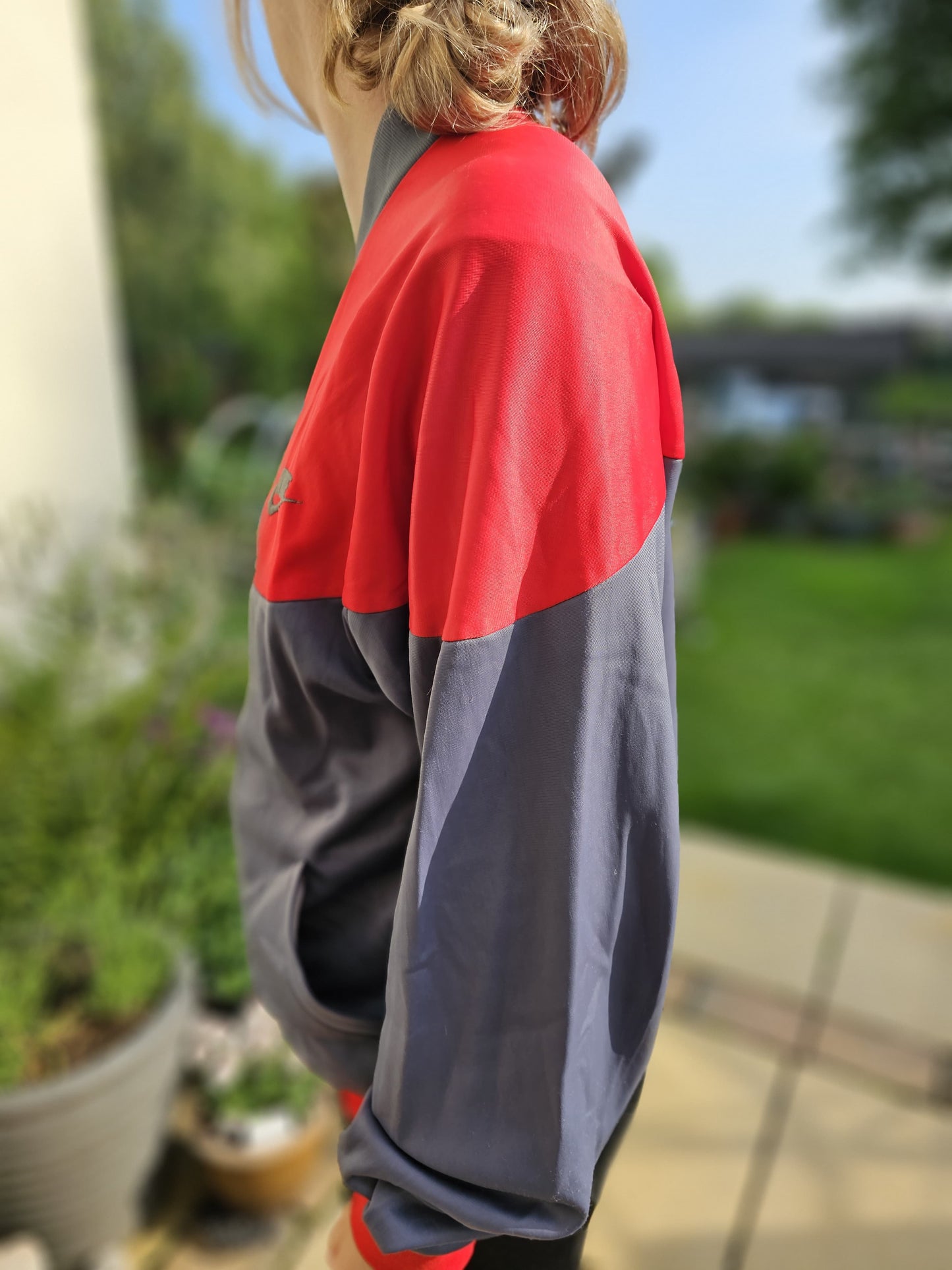 Awesome Vintage Nike Track/Windbreaker Style Full Zip Sport Jacket - L/Large