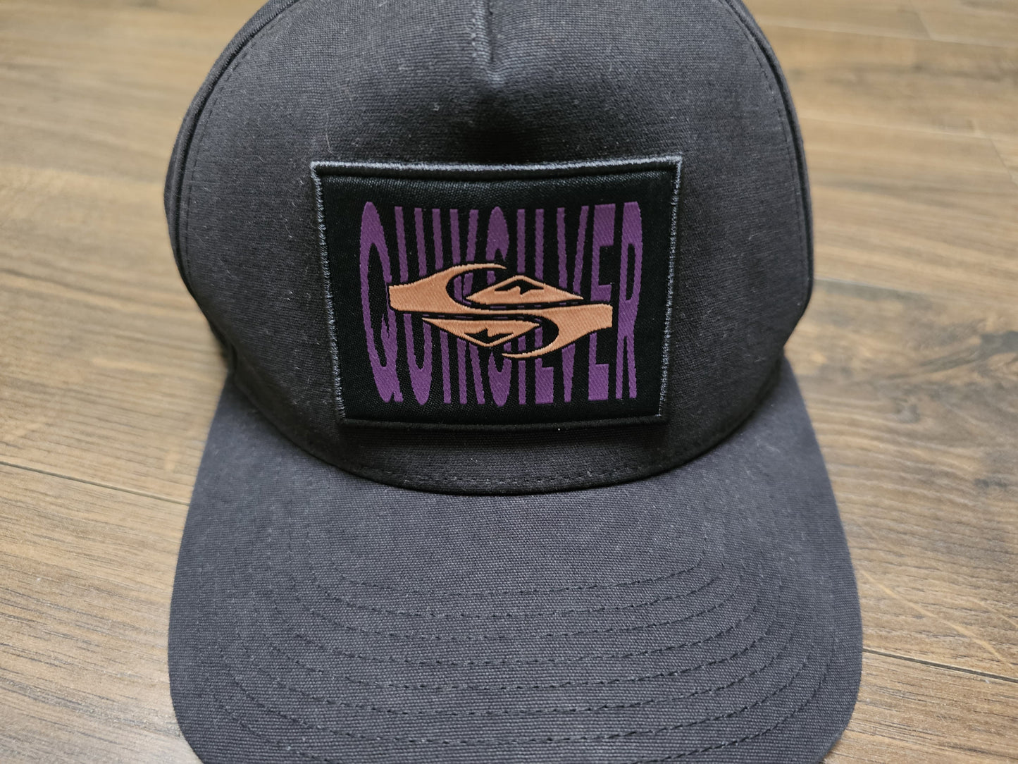 Quiksilver Unisex Black Embroidered Cap/Hat/Snap back - One Size/Adjustable