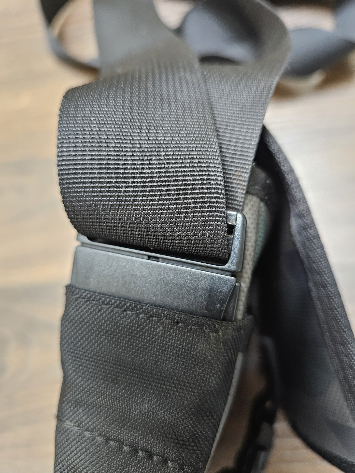 The North Face Bardu Utility Man Bag/Shoulder Bag/Cross Body/Chest Pack/Belt Bag/Festival/Holiday