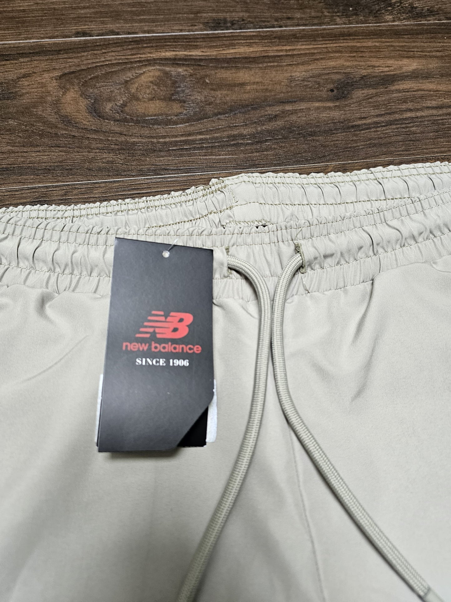 New Balance Pale Green Track Suit Bottoms/Run Pant - M/Medium/32/28