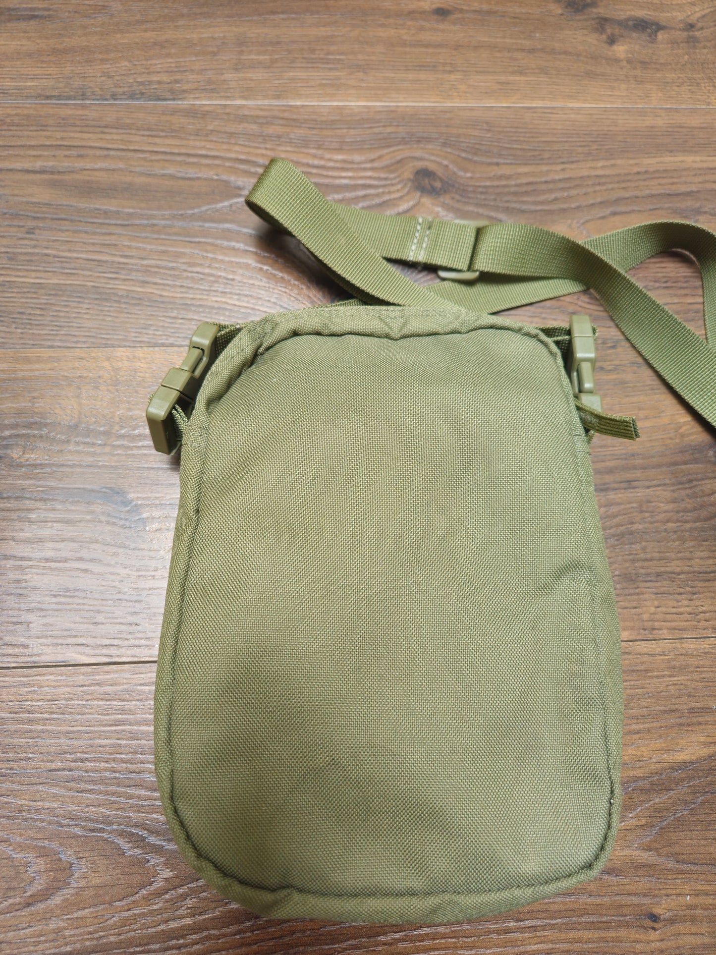 Nike Air Max Tech Cross Body Chest Shoulder Bag