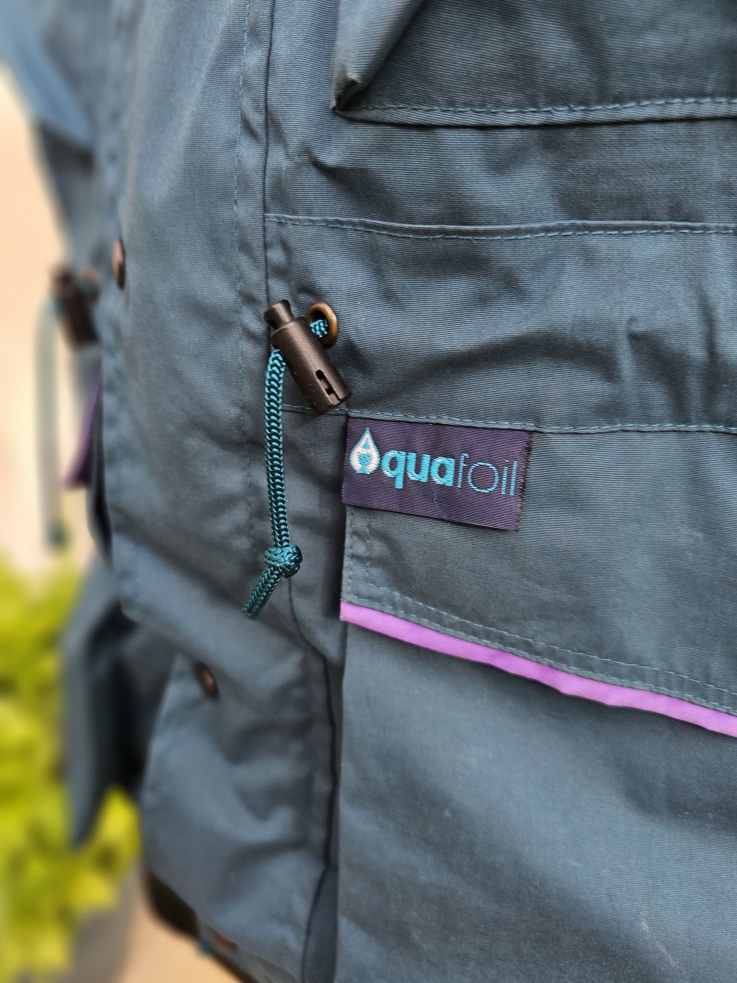 Vintage 90's Berghaus Aqua Foil Full Zip Hooded Casual/Outdoor Jacket/Coat - M/Medium
