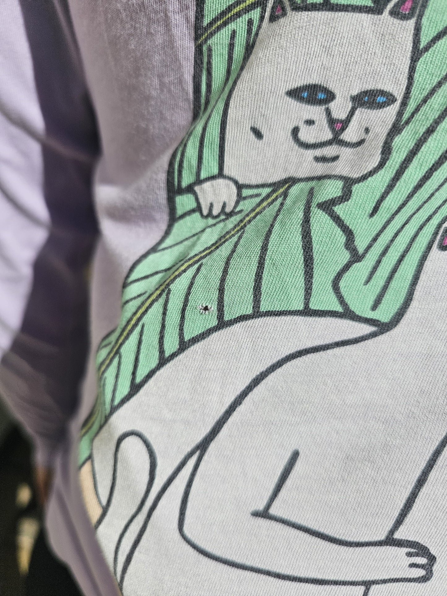 Nermal Portrait Frida Kahlo Long Sleeve T-Shirt - M/Medium