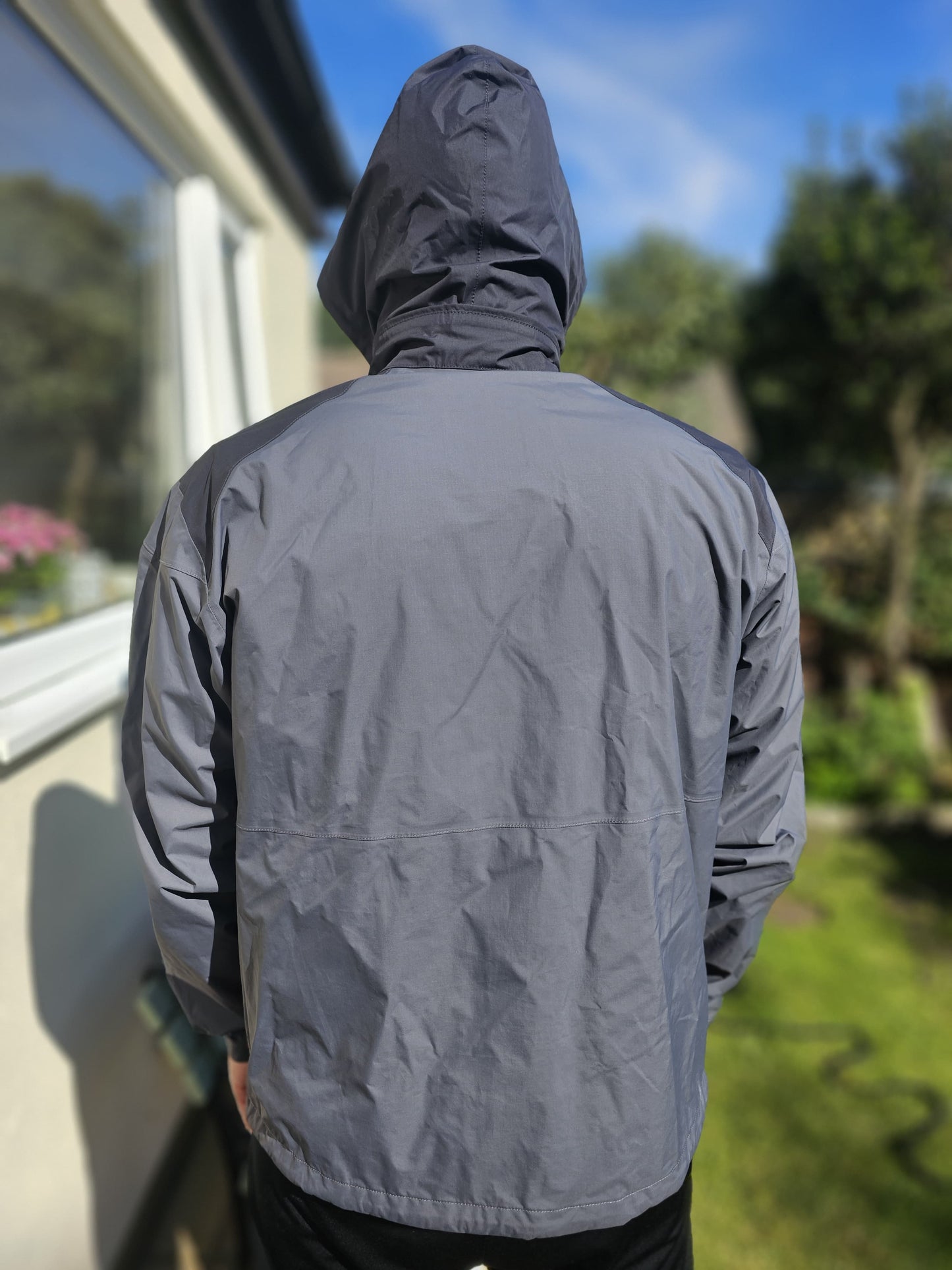 Bergahus Black/Grey Unisex Mayeurvate Waterproof Outdoor Jacket - M/Medium