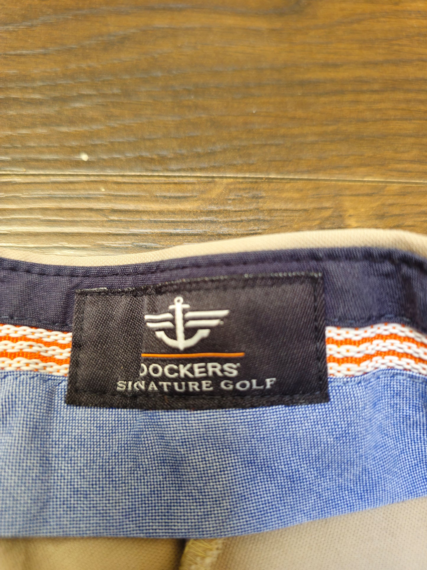 Men’s Light Khaki Dockers Signature Golf Shorts - W34/L11 – Smart Casual Cotton Summer Shorts