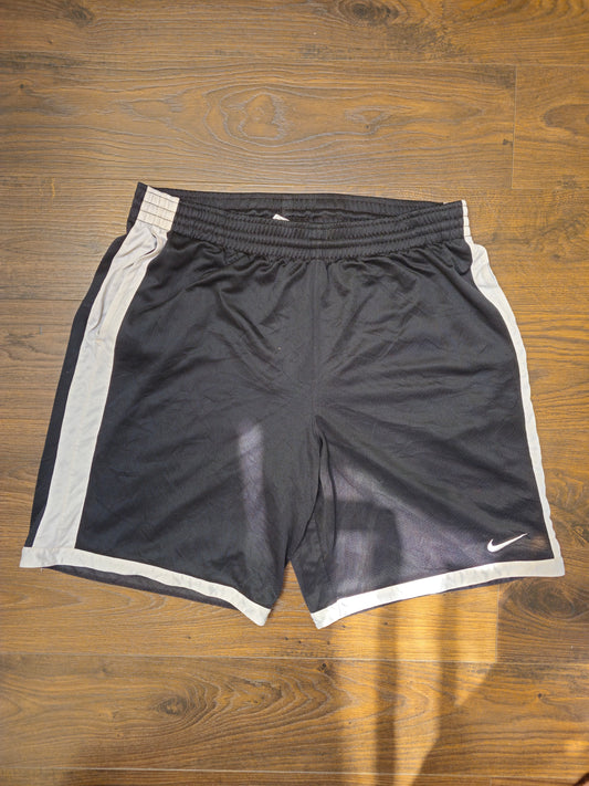Nike Black Activewear Shorts - L/Large