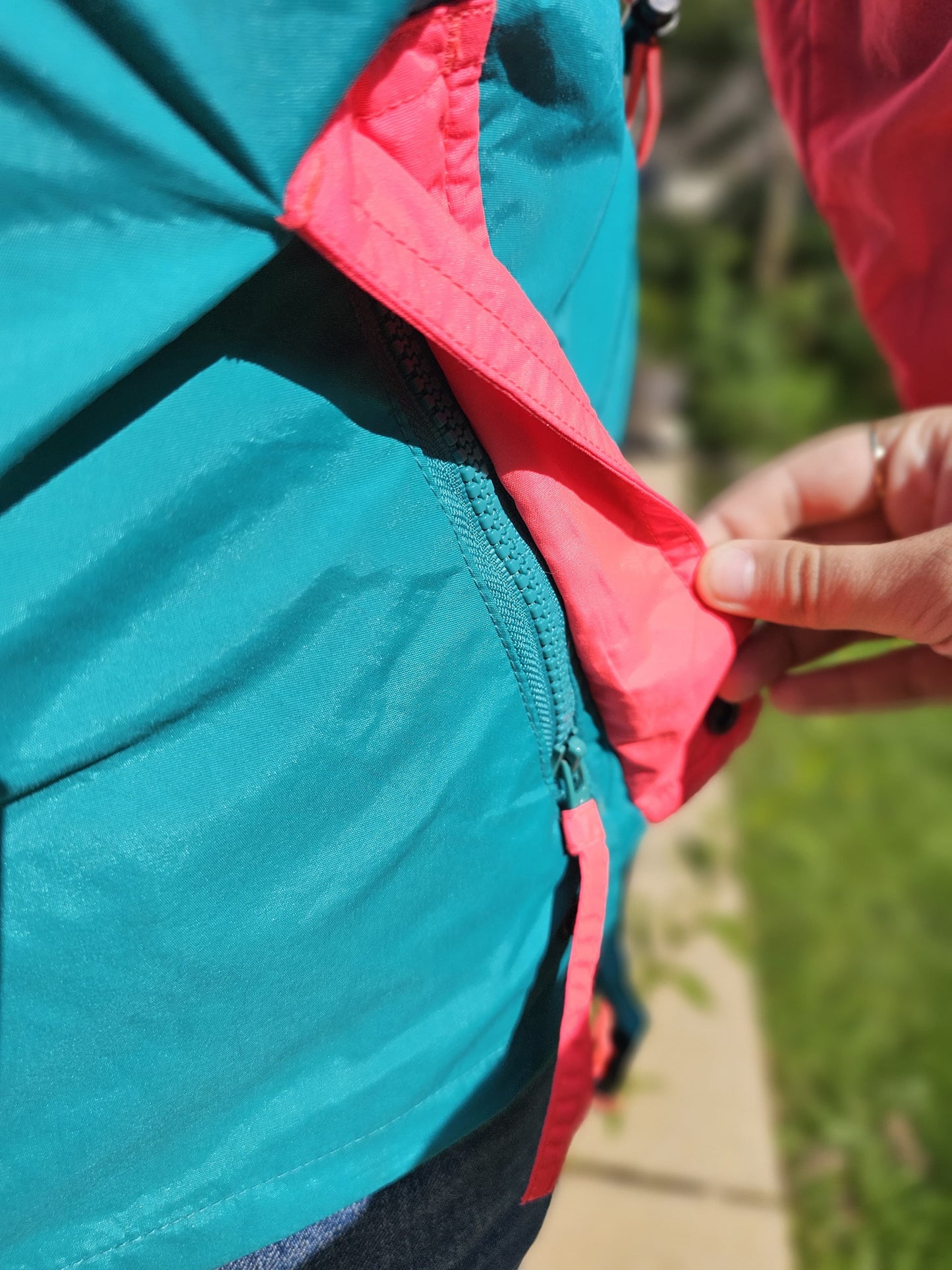 Rare 90's Vintage Columbia Windbreaker/Rain Coat/Jacket - M/Medium