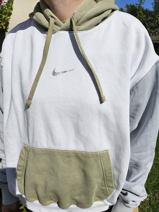 Womens Nike Standard Fit White/Khaki Hoodie - M/Medium
