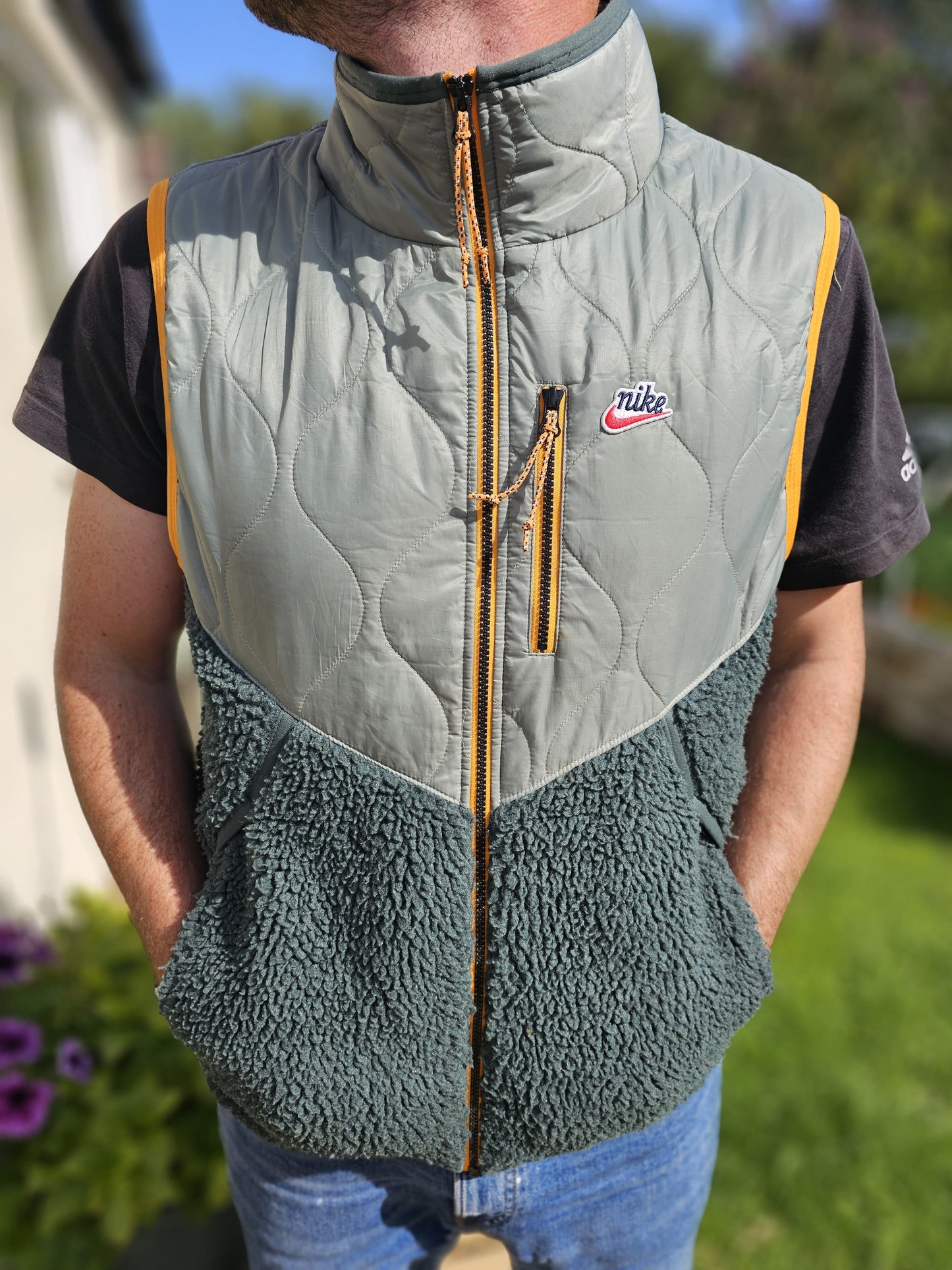 Nike Heritage Sherpa Fleece Body Warmer/Gillet/Sleeveless Full Zip Jacket - L/Large